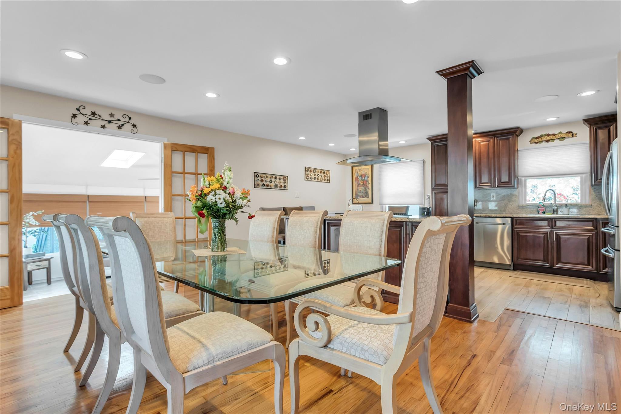 401 Beechmont Avenue Property Photo 3