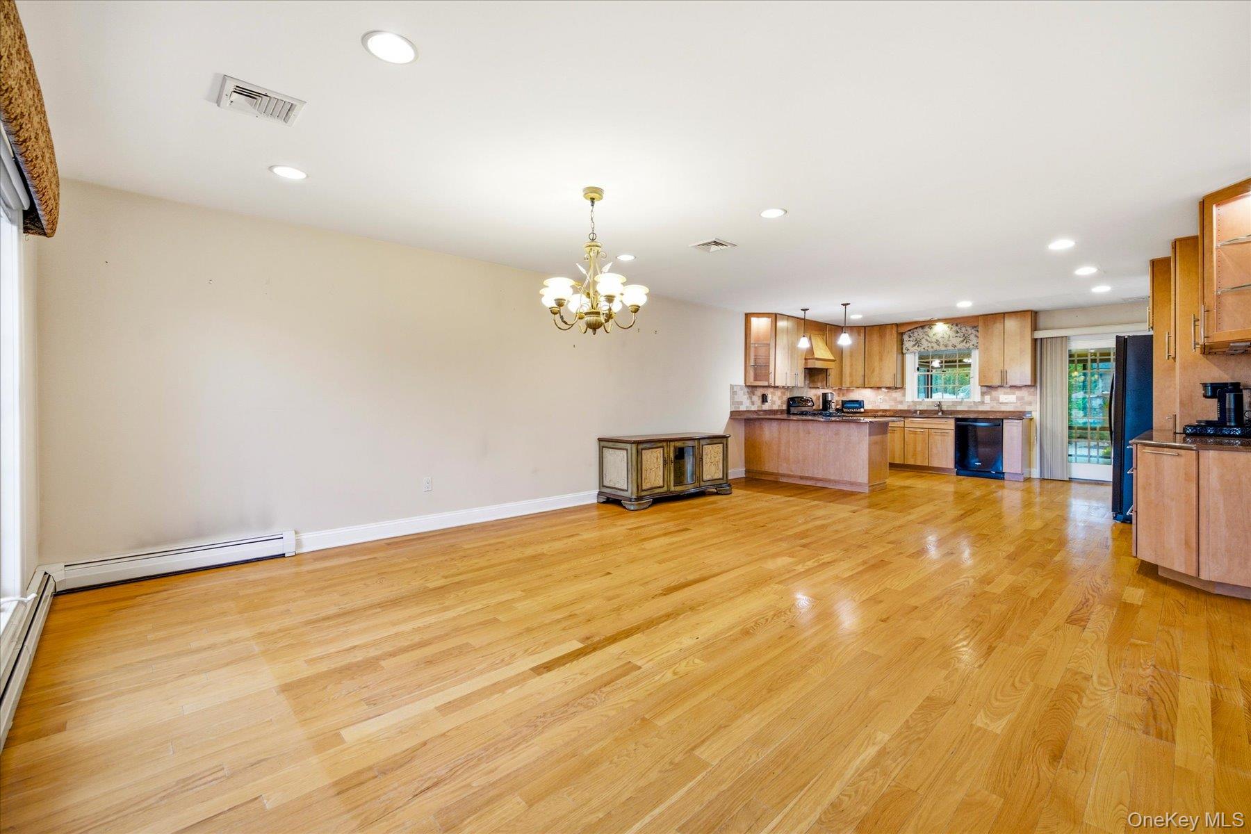 948 Cathedral Avenue Property Photo 11