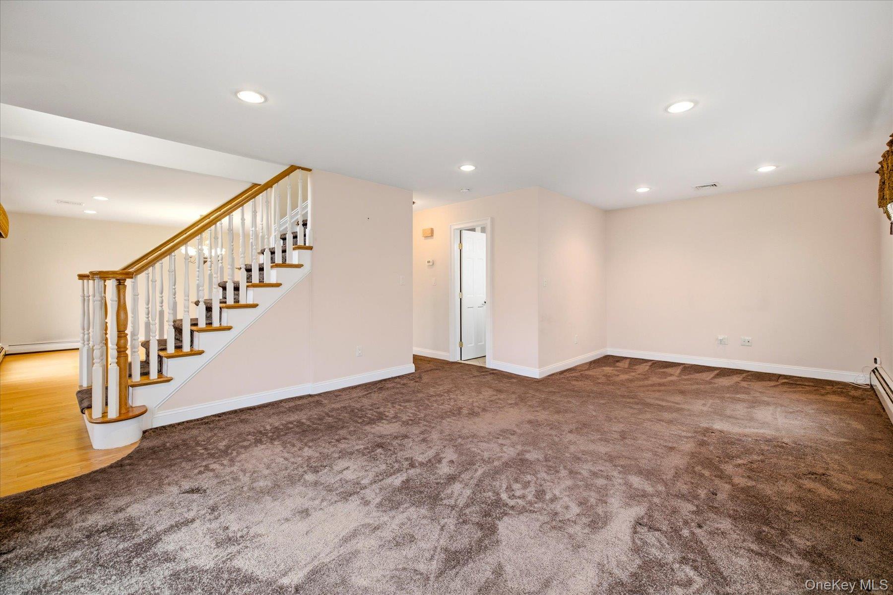 948 Cathedral Avenue Property Photo 18