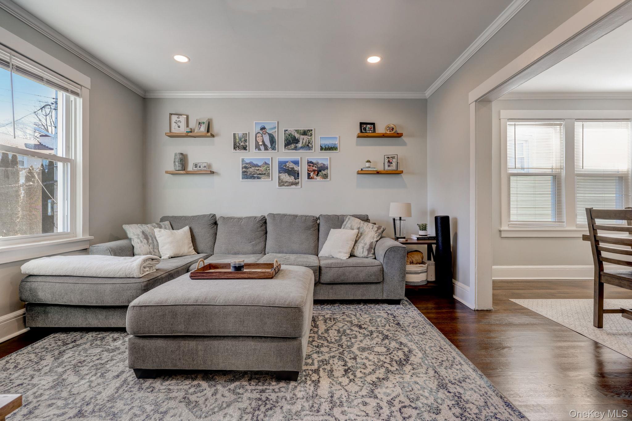 7 4th Street Property Photo 6