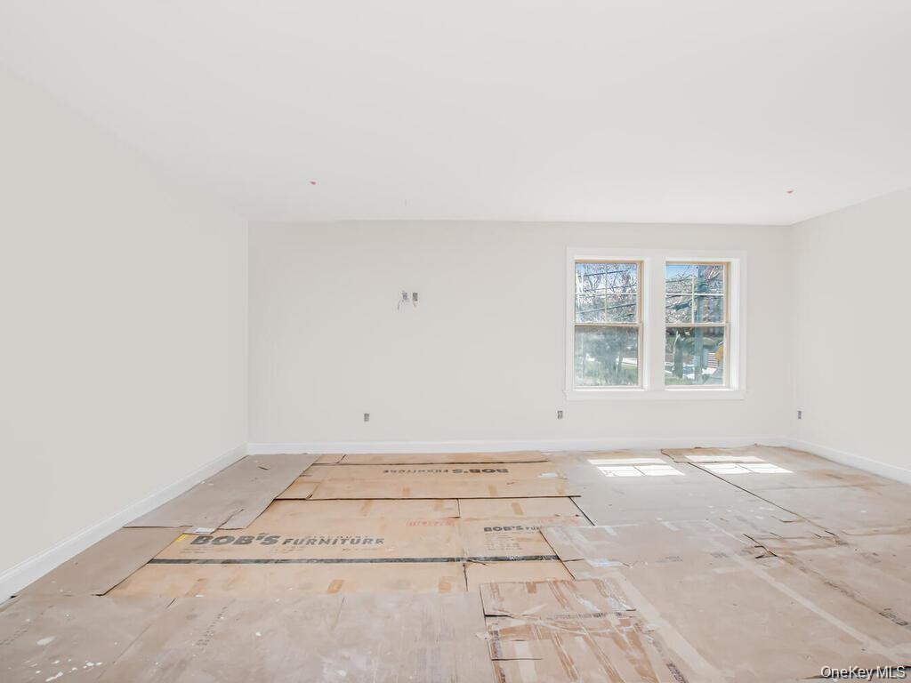 65 W 2nd Street 8 Property Photo 12