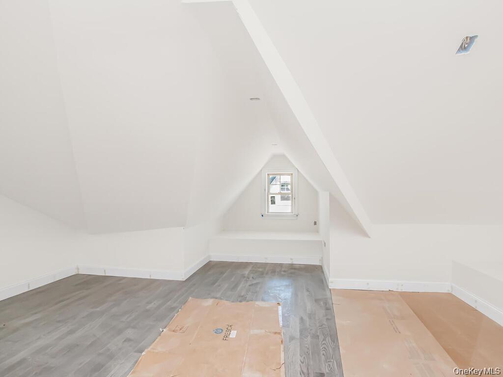 65 W 2nd Street 8 Property Photo 20