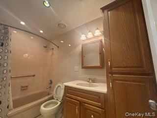 215-40 23rd Road 2f Property Photo 24