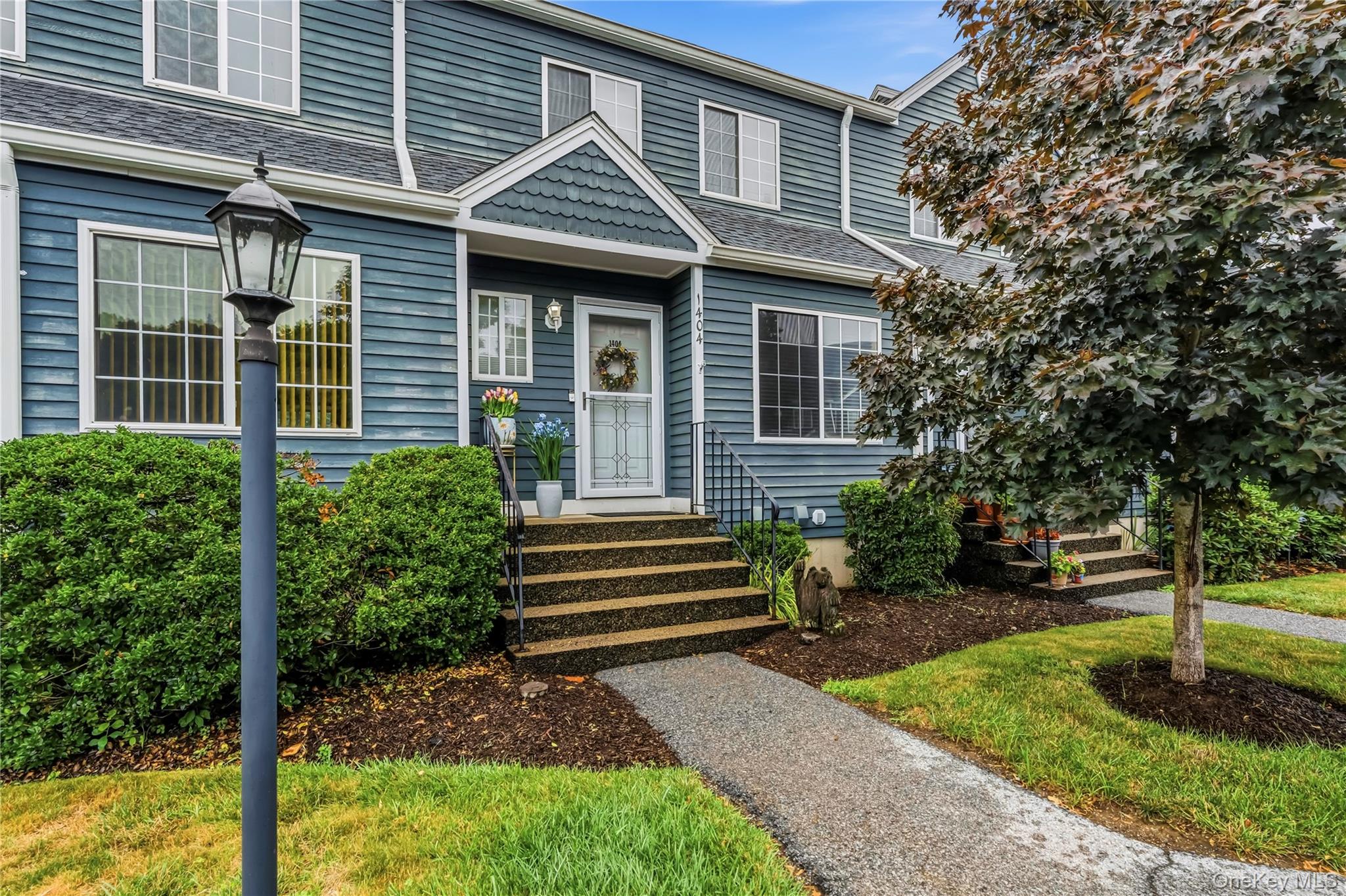 1404 Scarborough Drive Property Photo 1