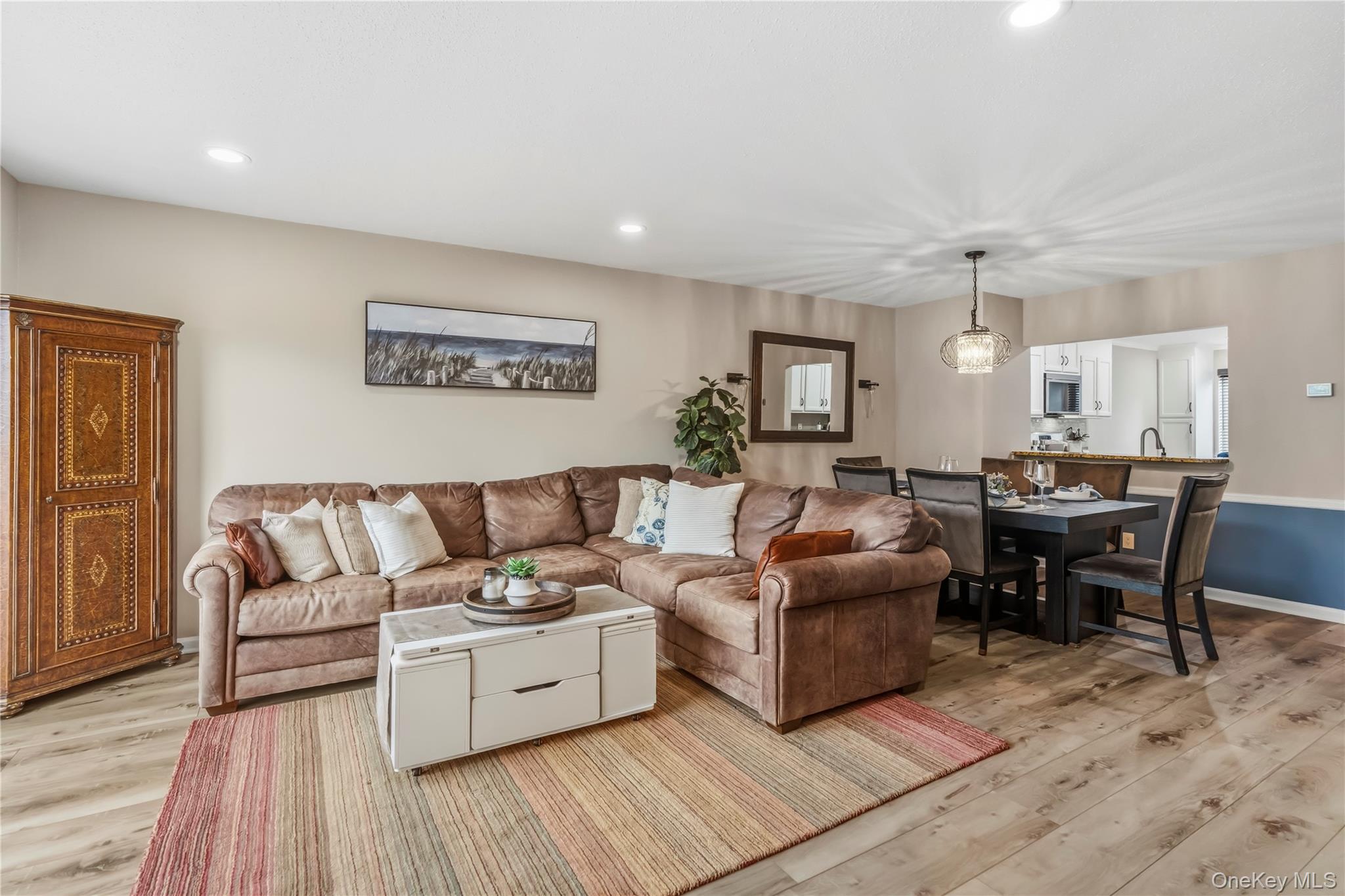 1404 Scarborough Drive Property Photo 10