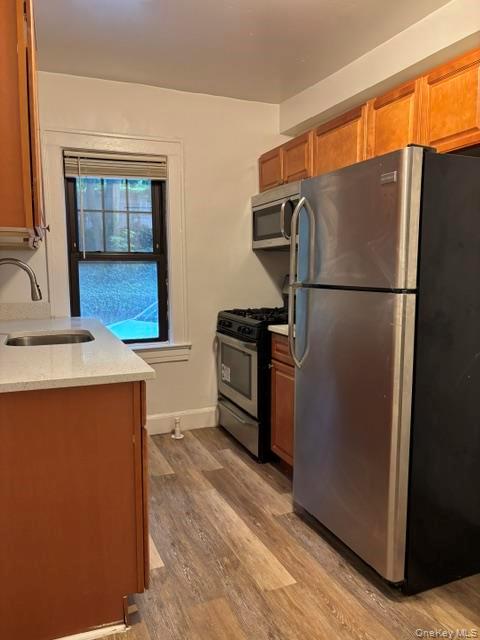 44 Oakwood Road 1e Property Photo 4