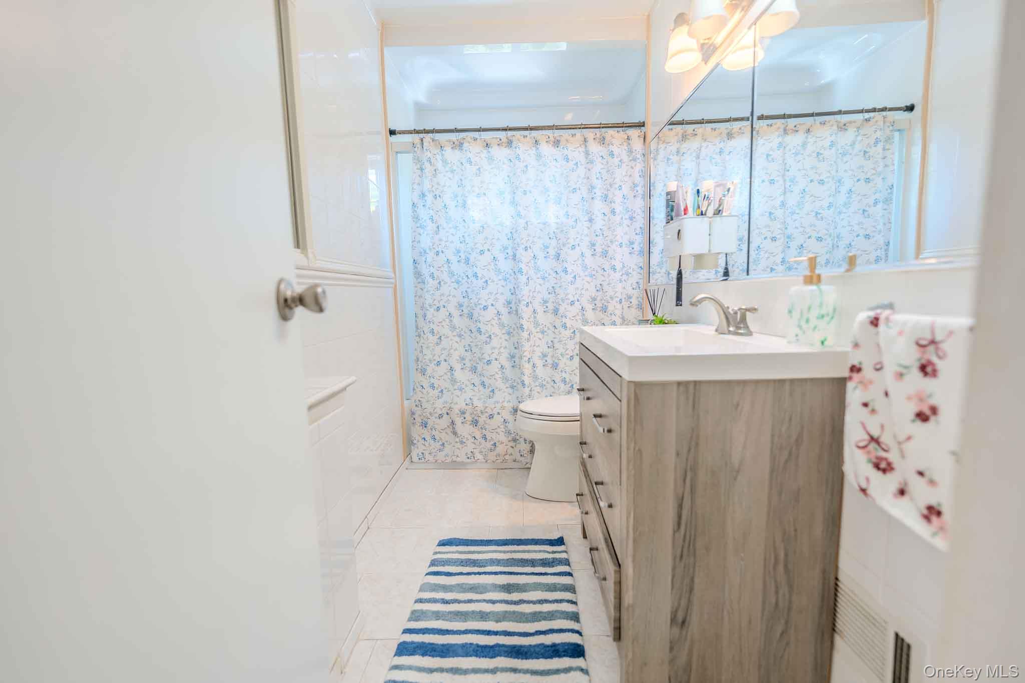 337 Burr Road Property Photo 14