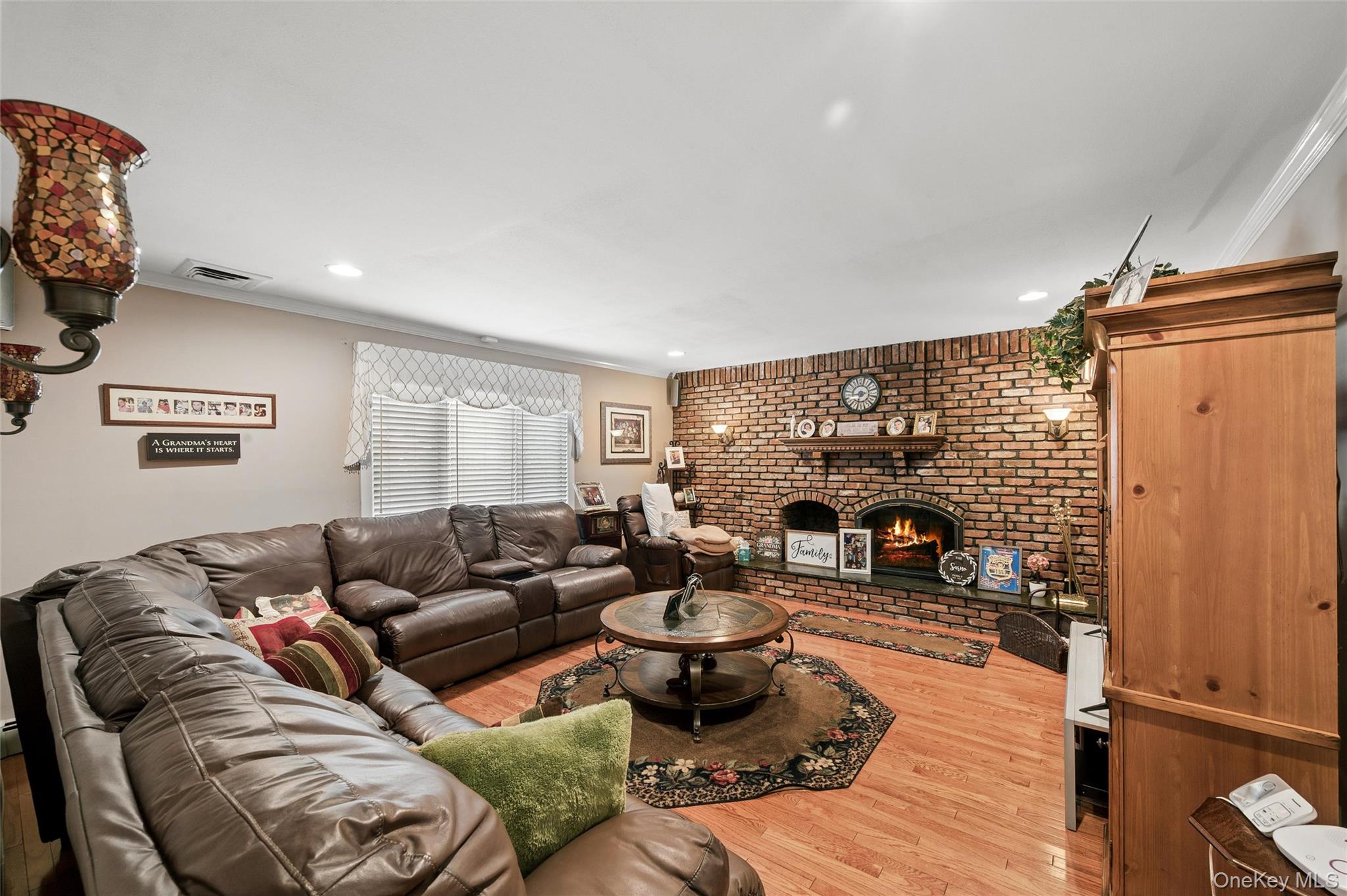 63 Woodview Lane Property Photo 14