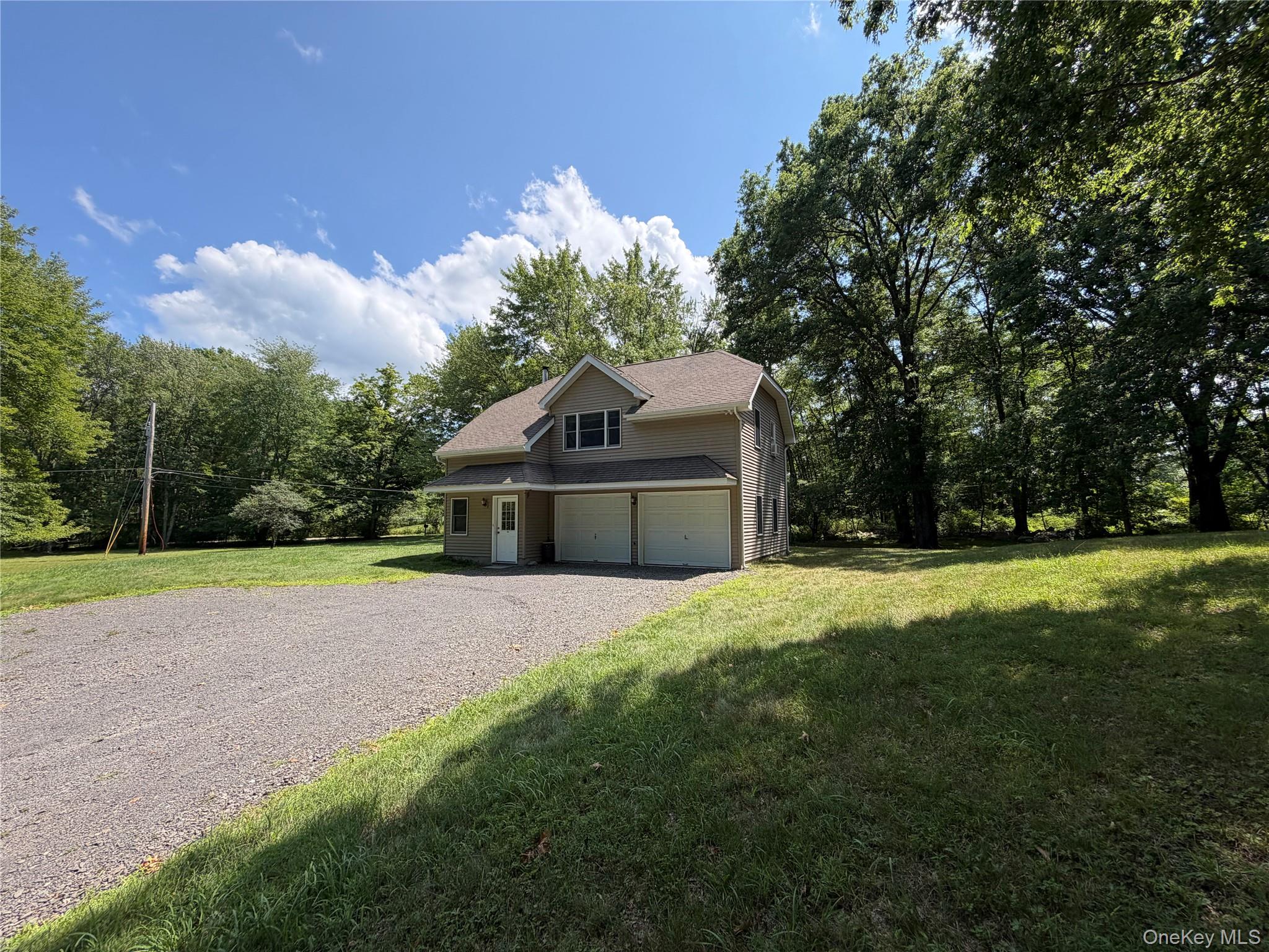 468 Decker Road Property Photo 2