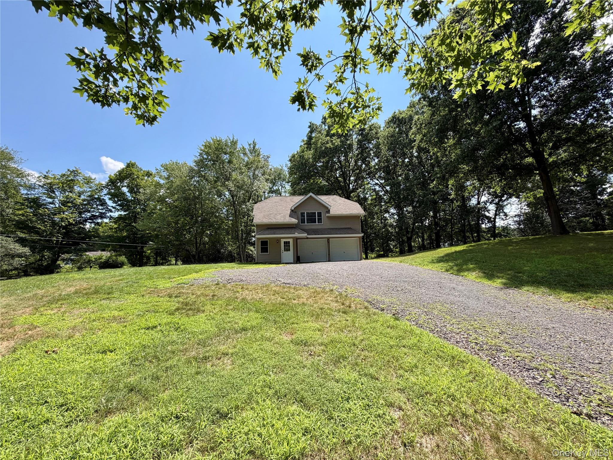 468 Decker Road Property Photo 3