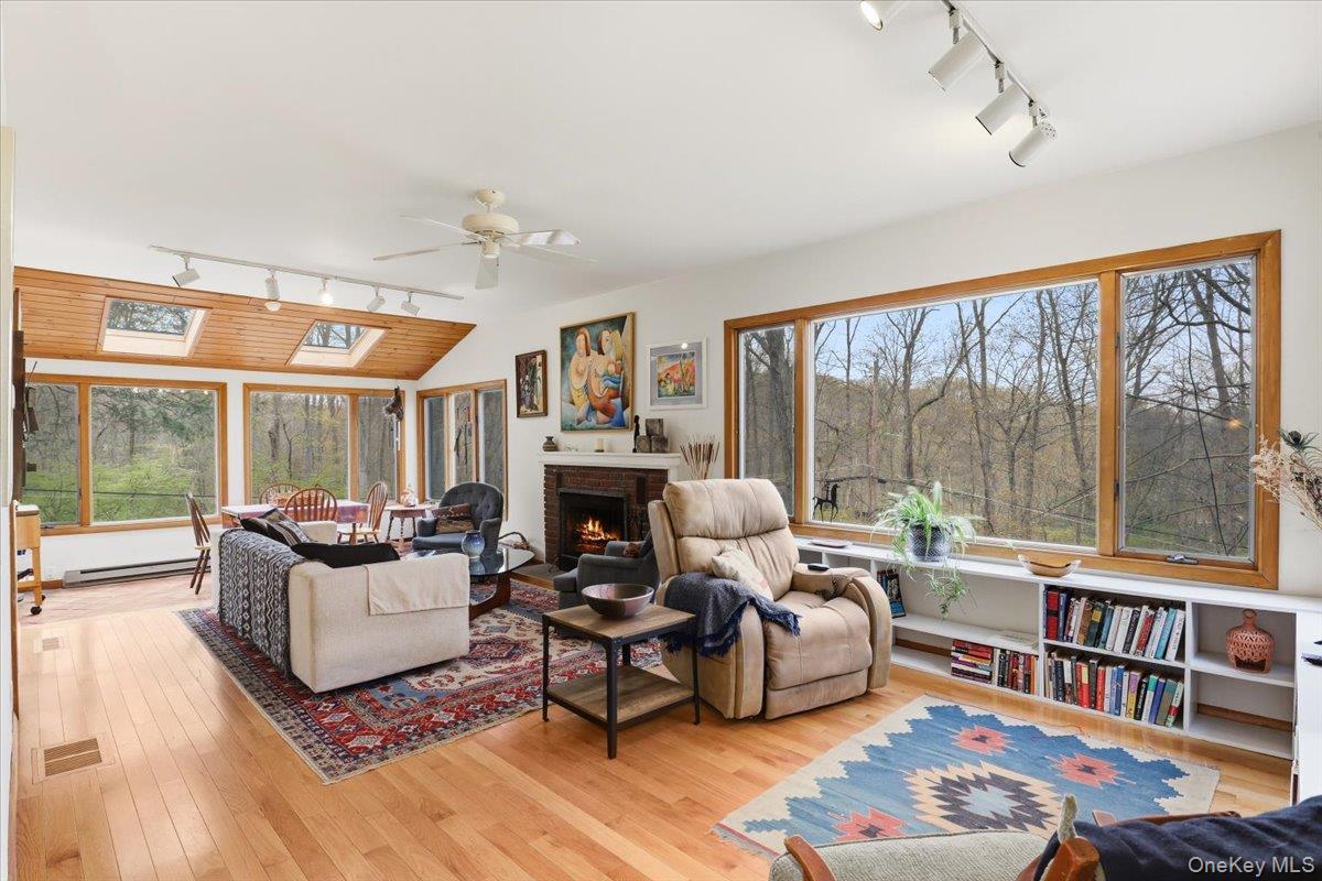 1 Branch Street Property Photo 2