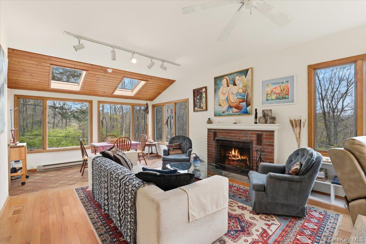 1 Branch Street Property Photo 4