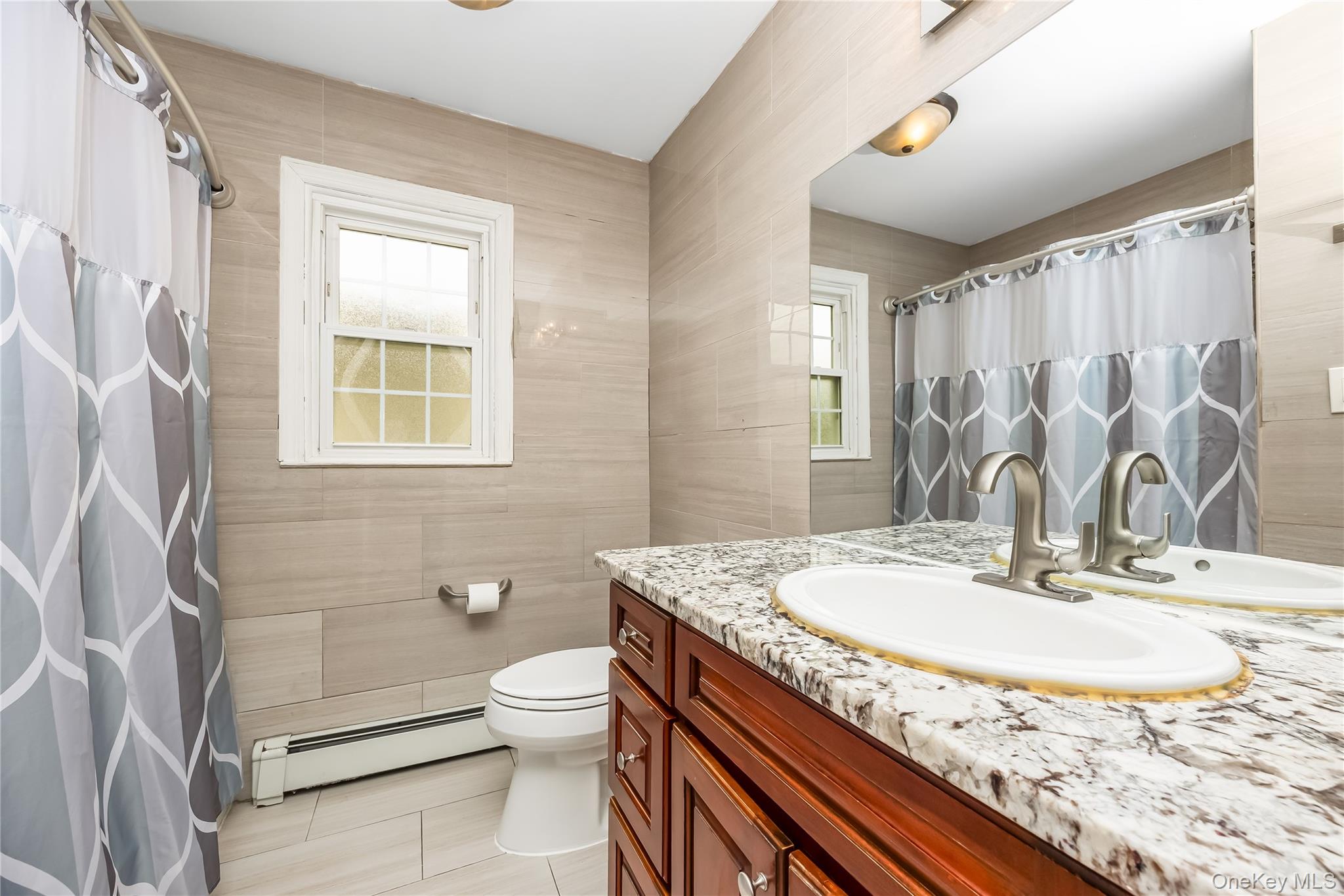 391 Bellmore Road Property Photo 6