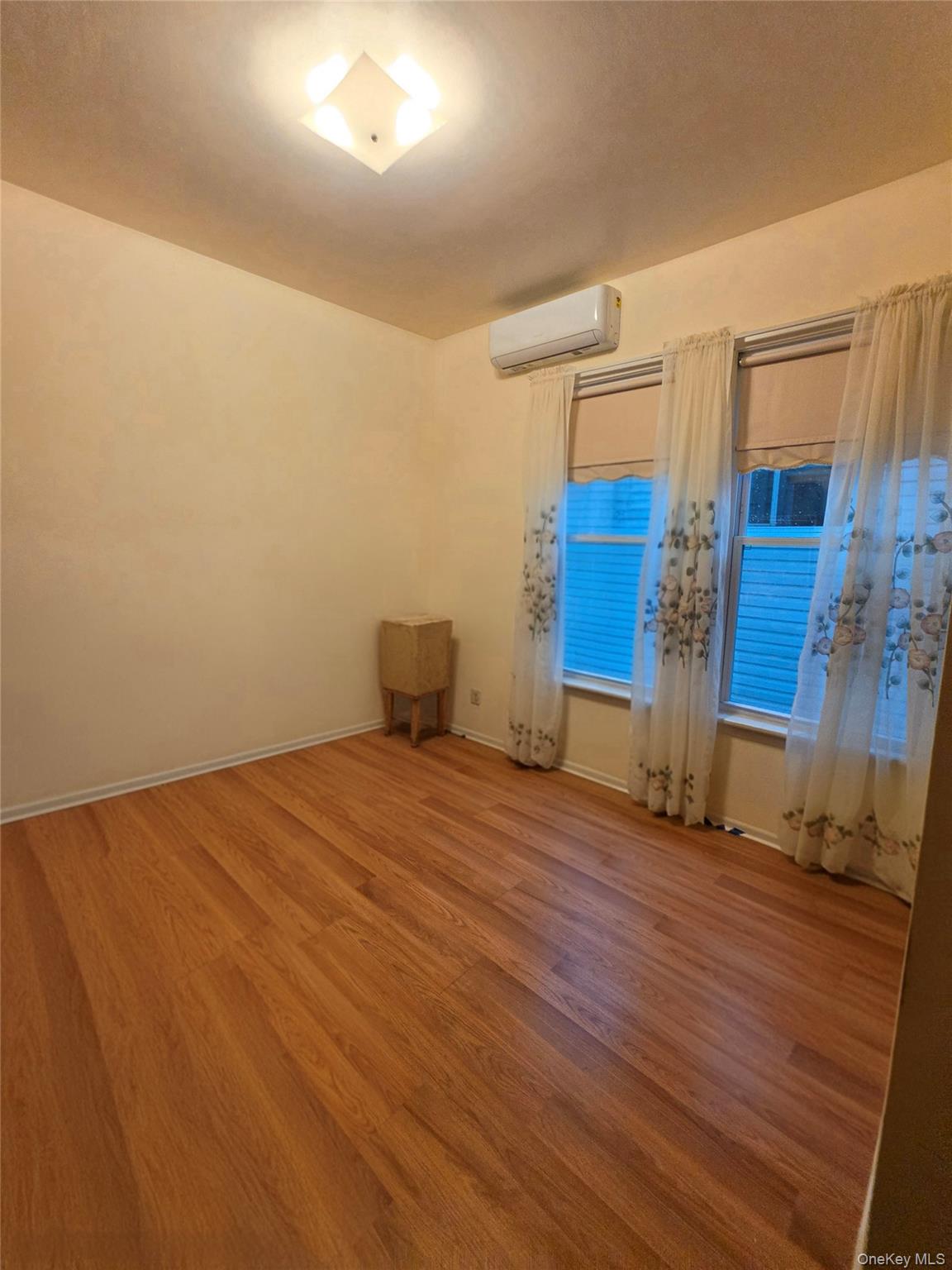 158-13 102nd Street Property Photo 14
