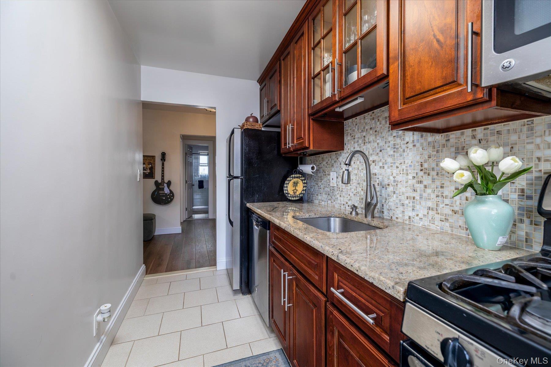 411 Merrick Road A Property Photo 10
