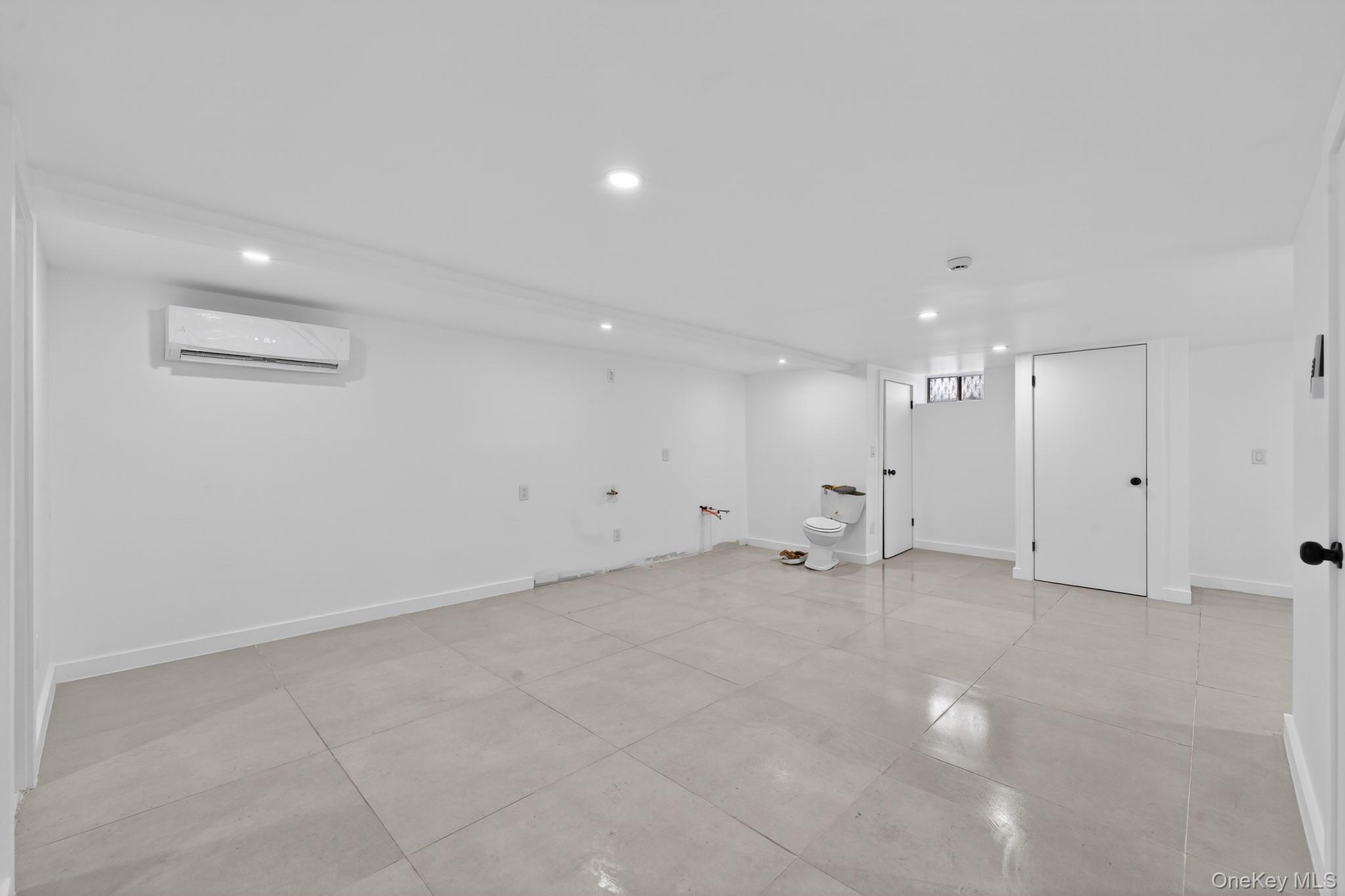114-25 200th Street Property Photo 12