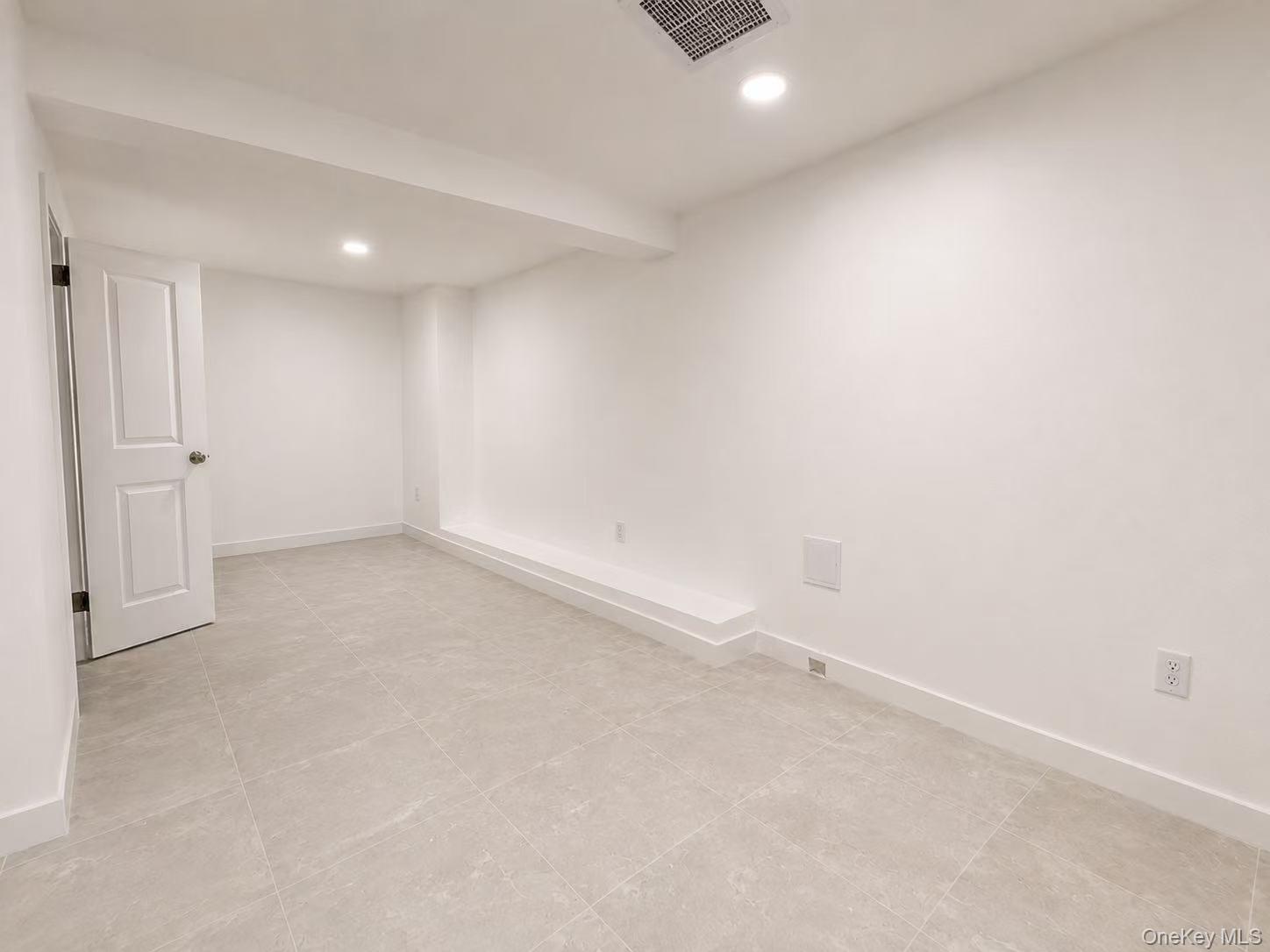 45-02 Skillman Avenue Property Photo 6