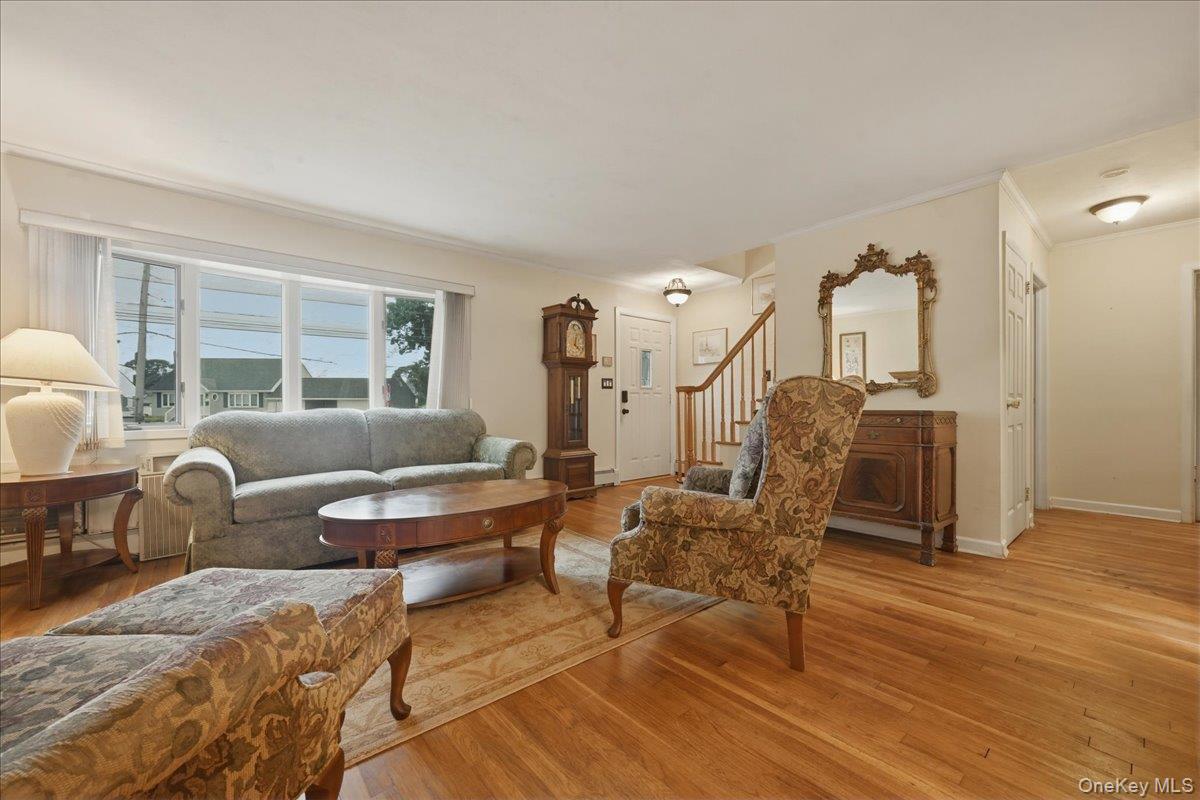 1935 Lenox Avenue Property Photo 5