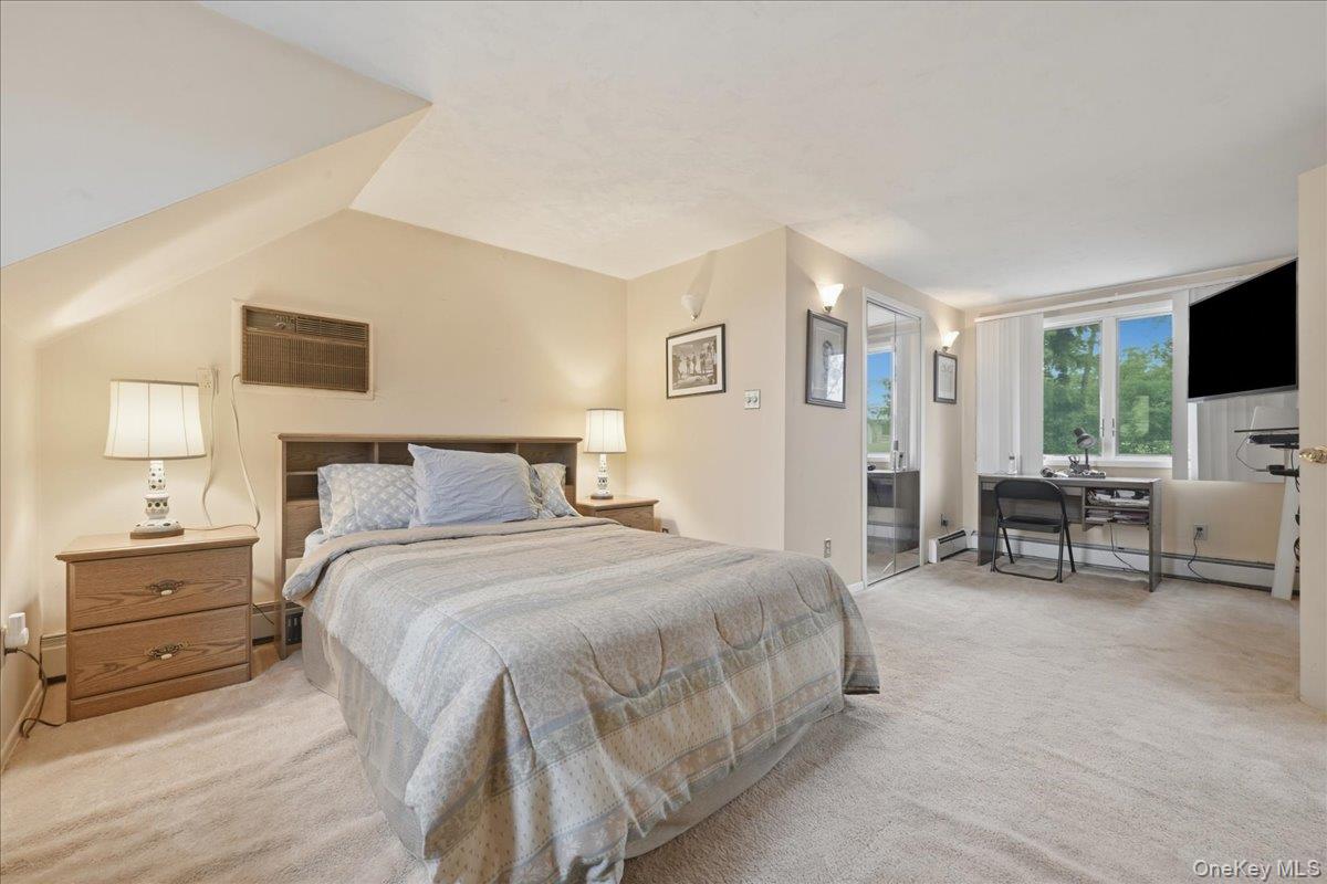 1935 Lenox Avenue Property Photo 19