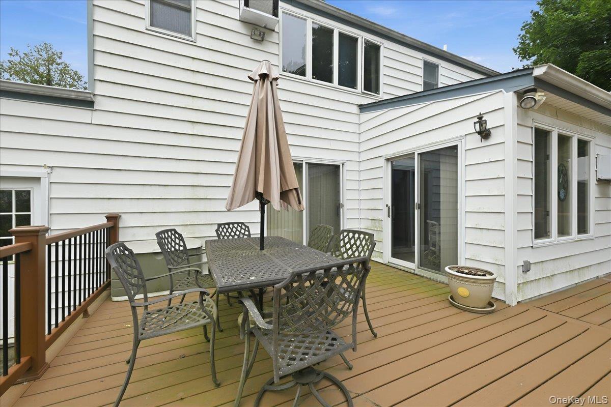 1935 Lenox Avenue Property Photo 24