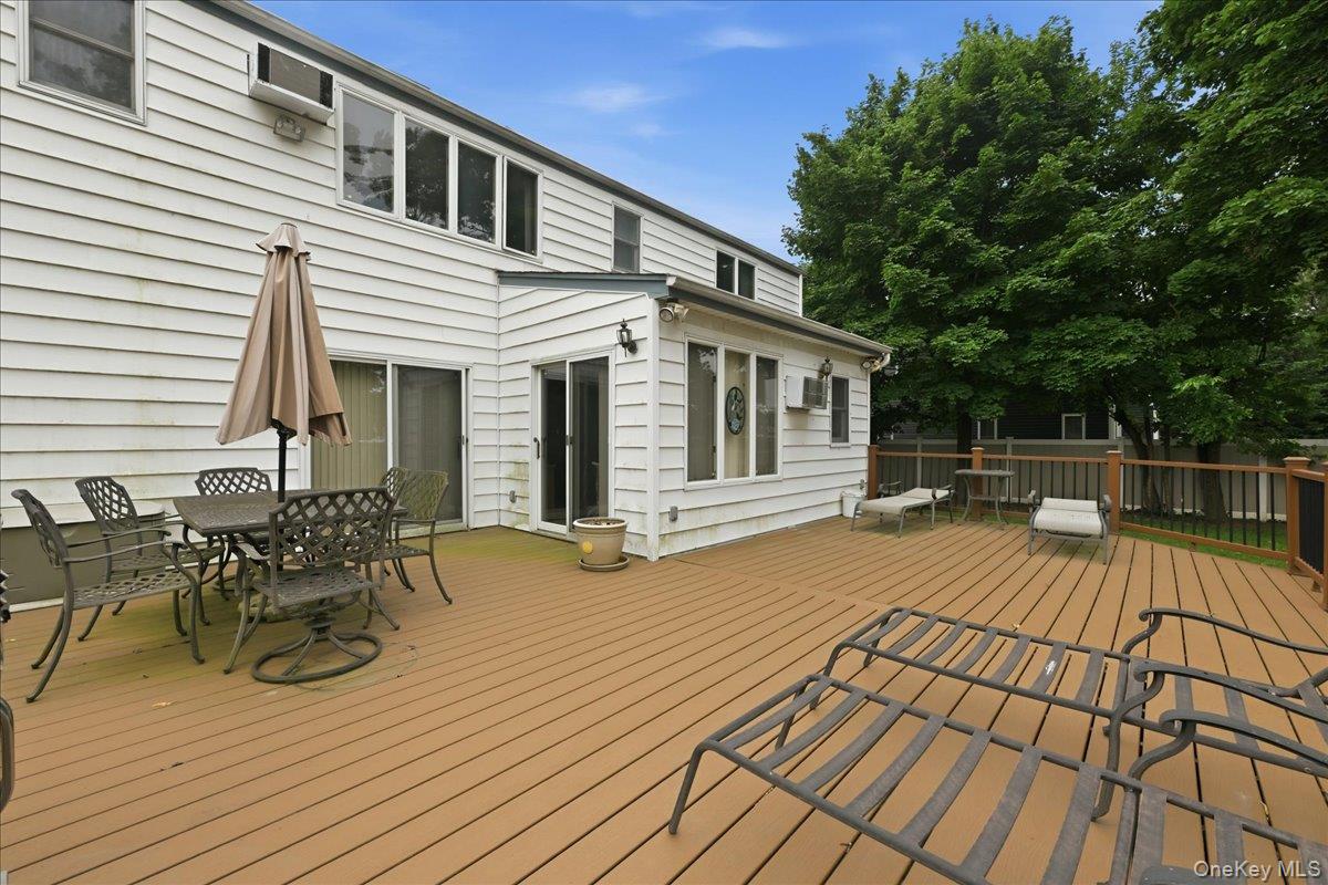 1935 Lenox Avenue Property Photo 26