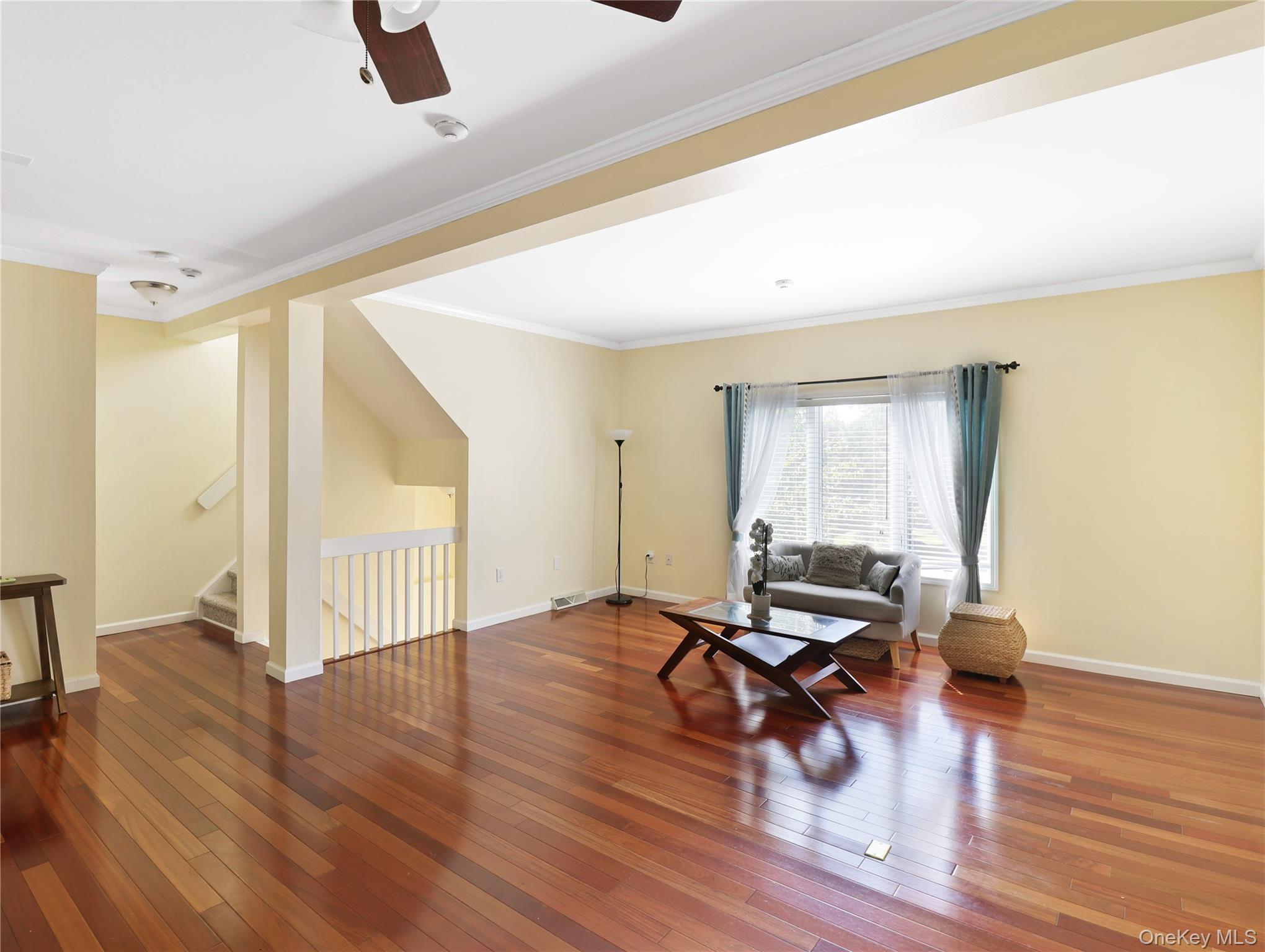 53 Leif Boulevard Property Photo 7