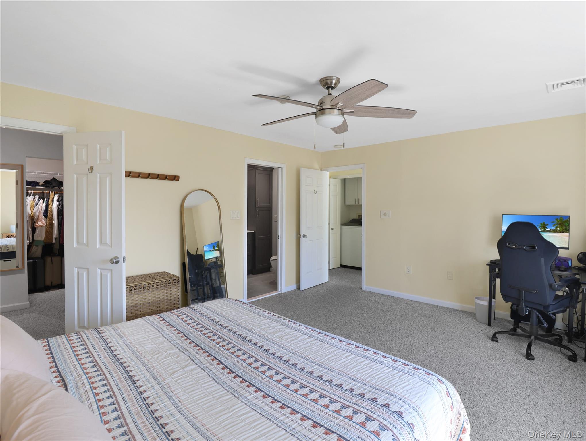 53 Leif Boulevard Property Photo 33