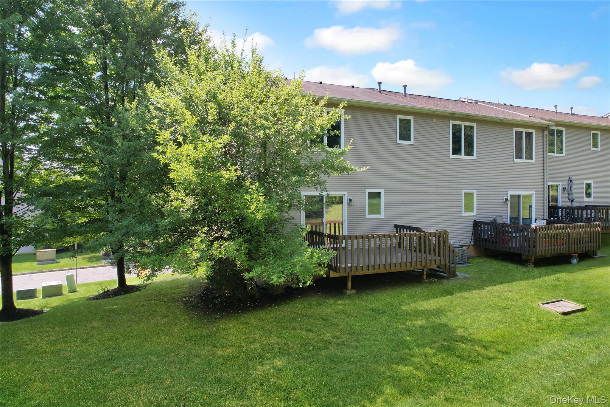 53 Leif Boulevard Property Photo 46