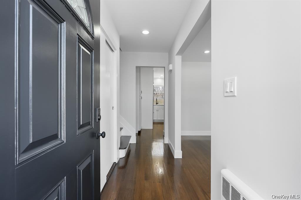53 Elizabeth Drive Property Photo 6