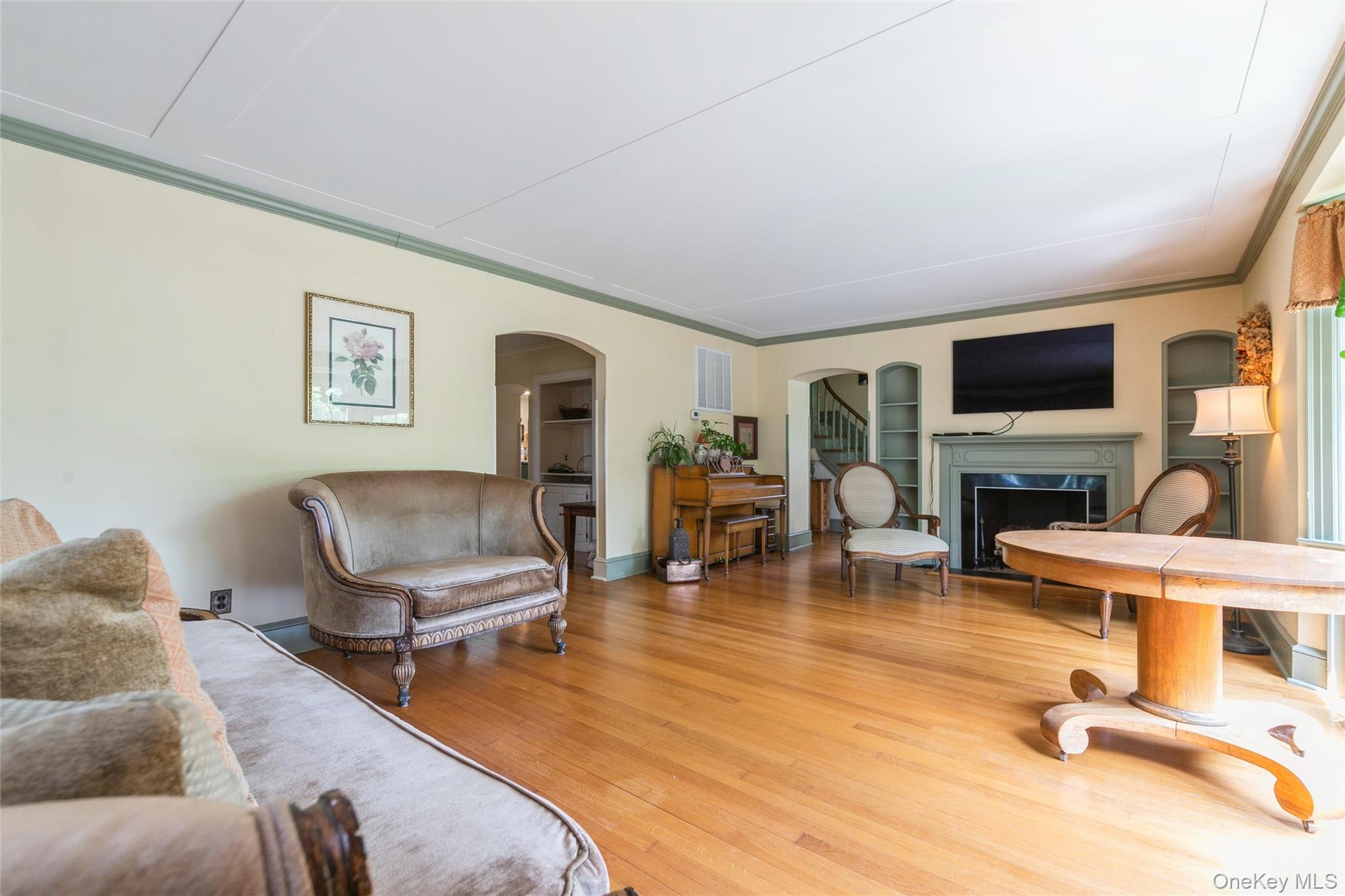 200 Greene Avenue Property Photo 8