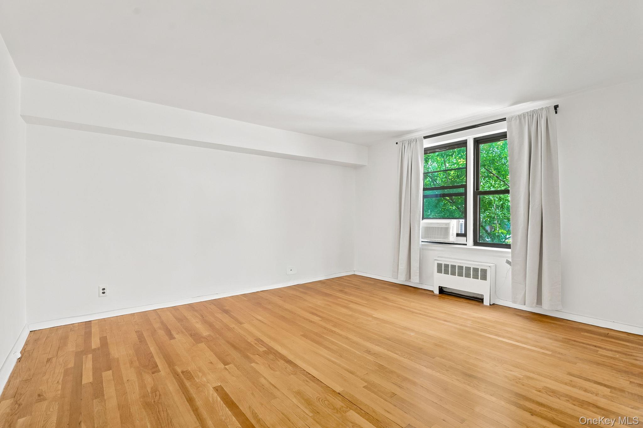 10 Franklin Avenue 3e Property Photo 2