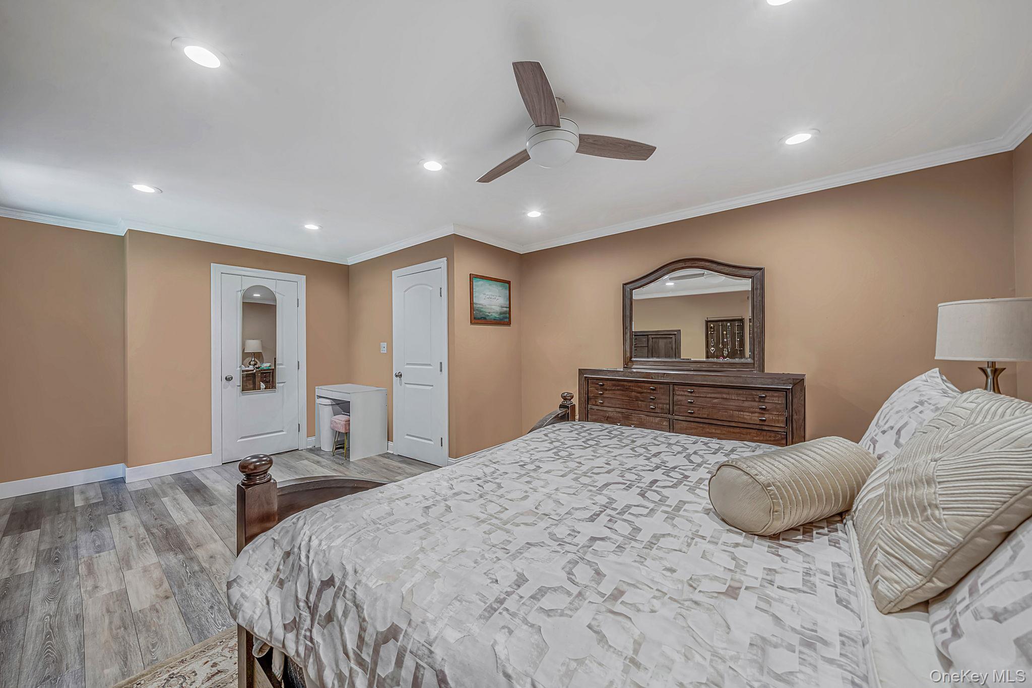 14 Antler Lane Property Photo 12