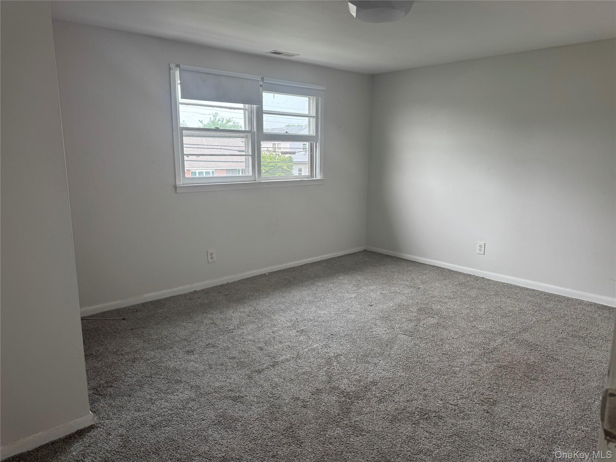 124 Parkdale Drive Property Photo 1