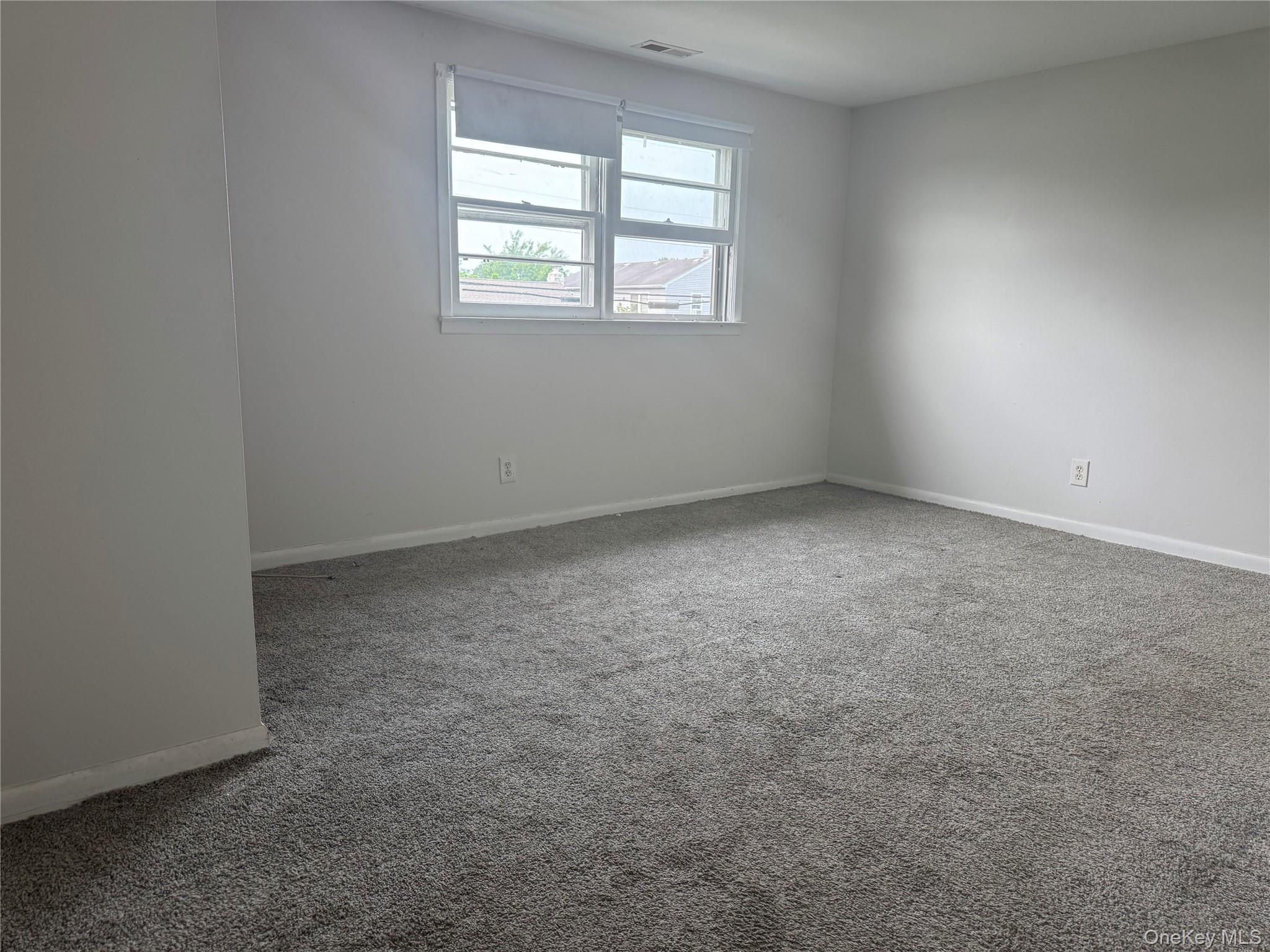 124 Parkdale Drive Property Photo 2