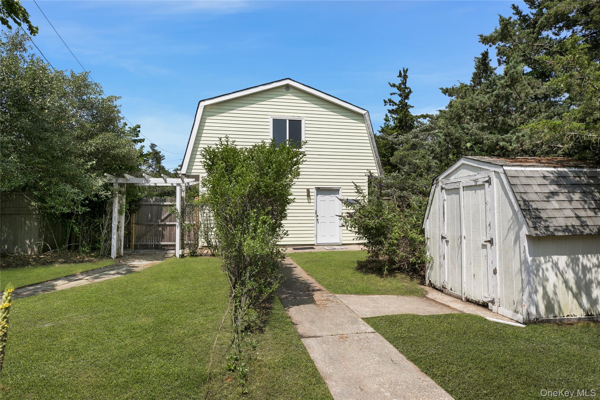 35 Gardners Lane Property Photo 13