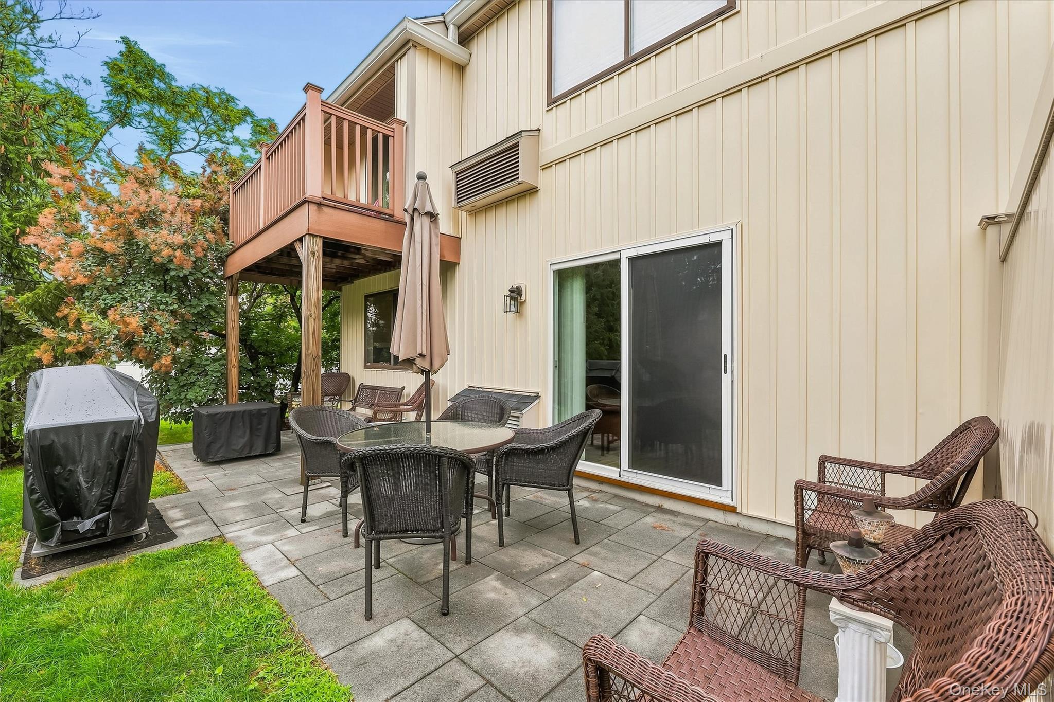 1 Kings Court A Property Photo 13