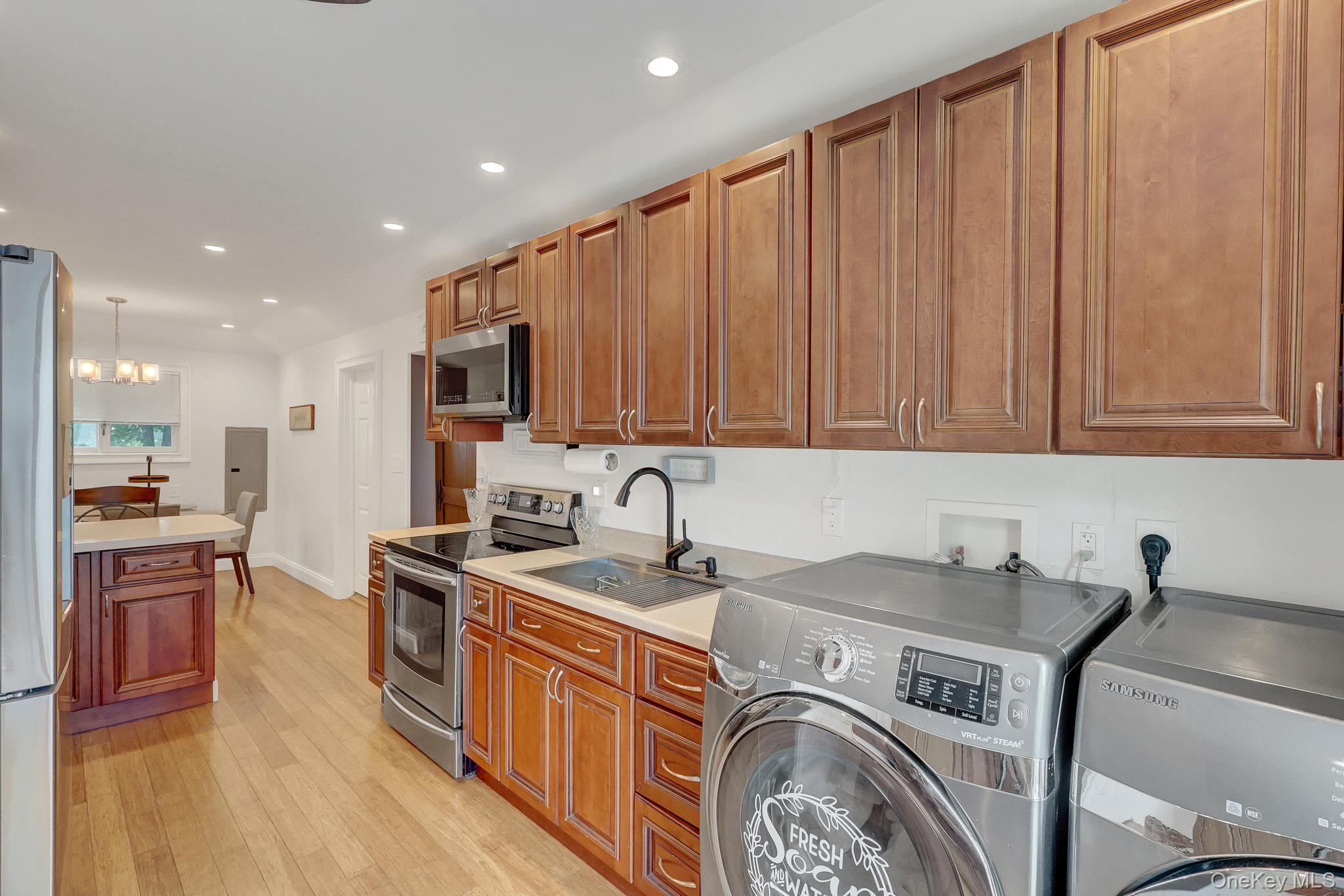 629 East Drive Property Photo 13