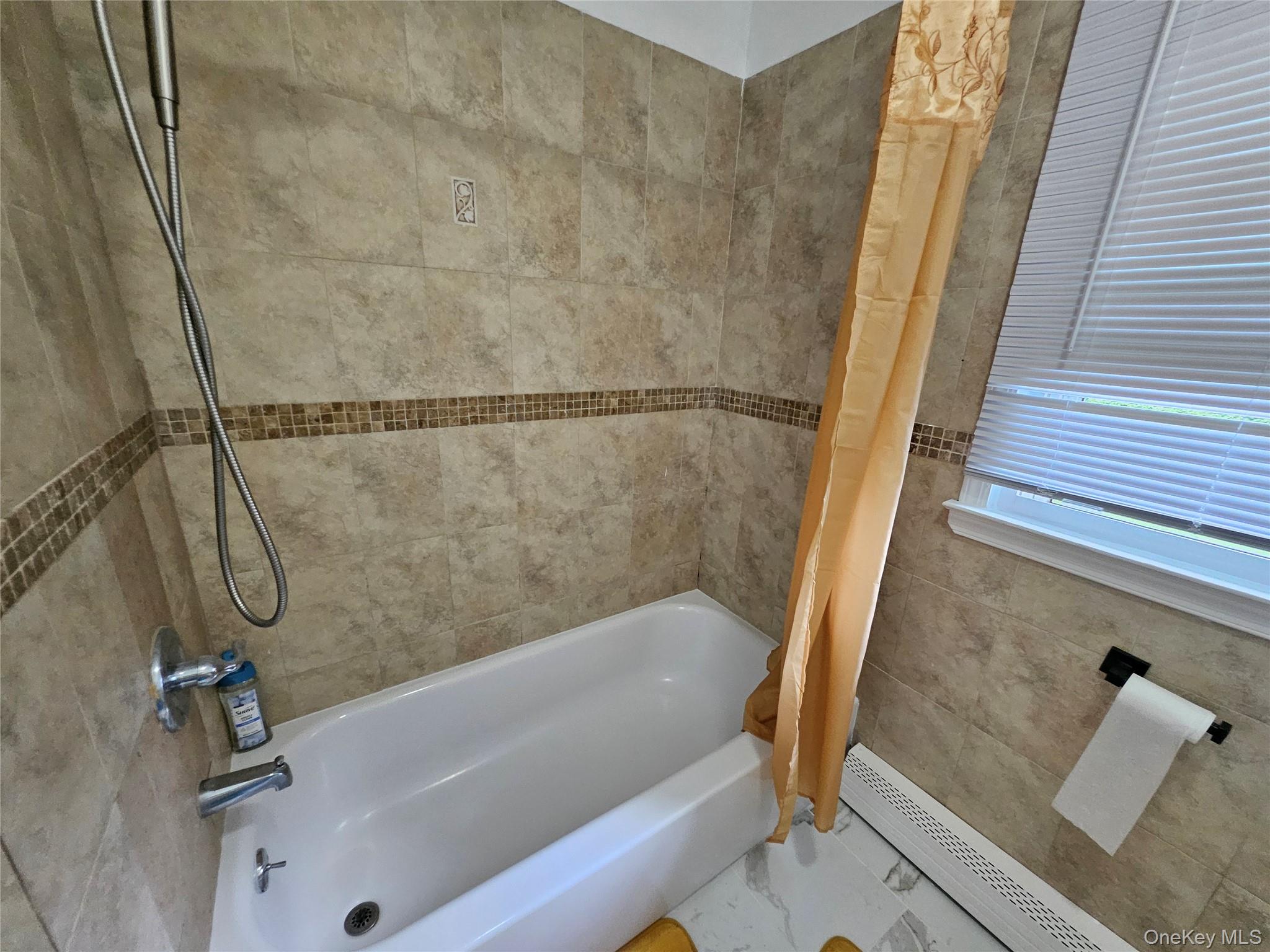 182 New York Avenue Property Photo 6
