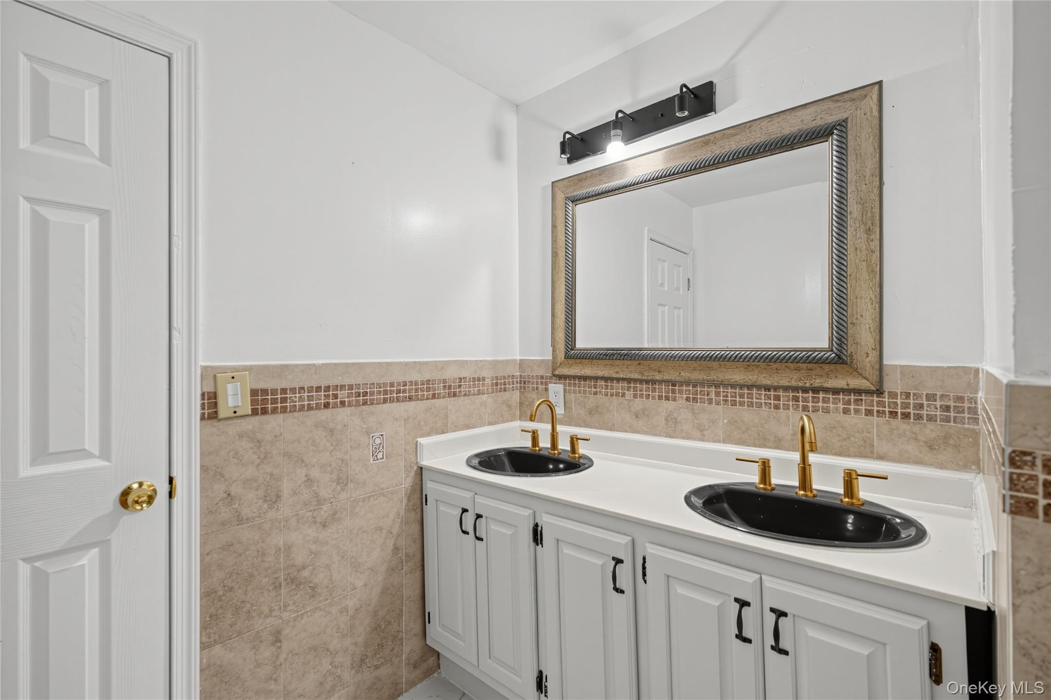 182 New York Avenue Property Photo 21