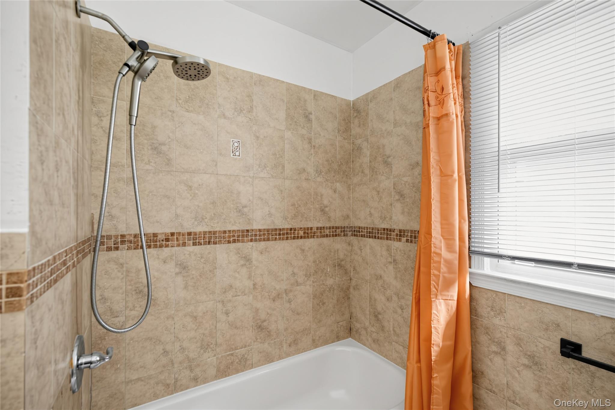 182 New York Avenue Property Photo 22