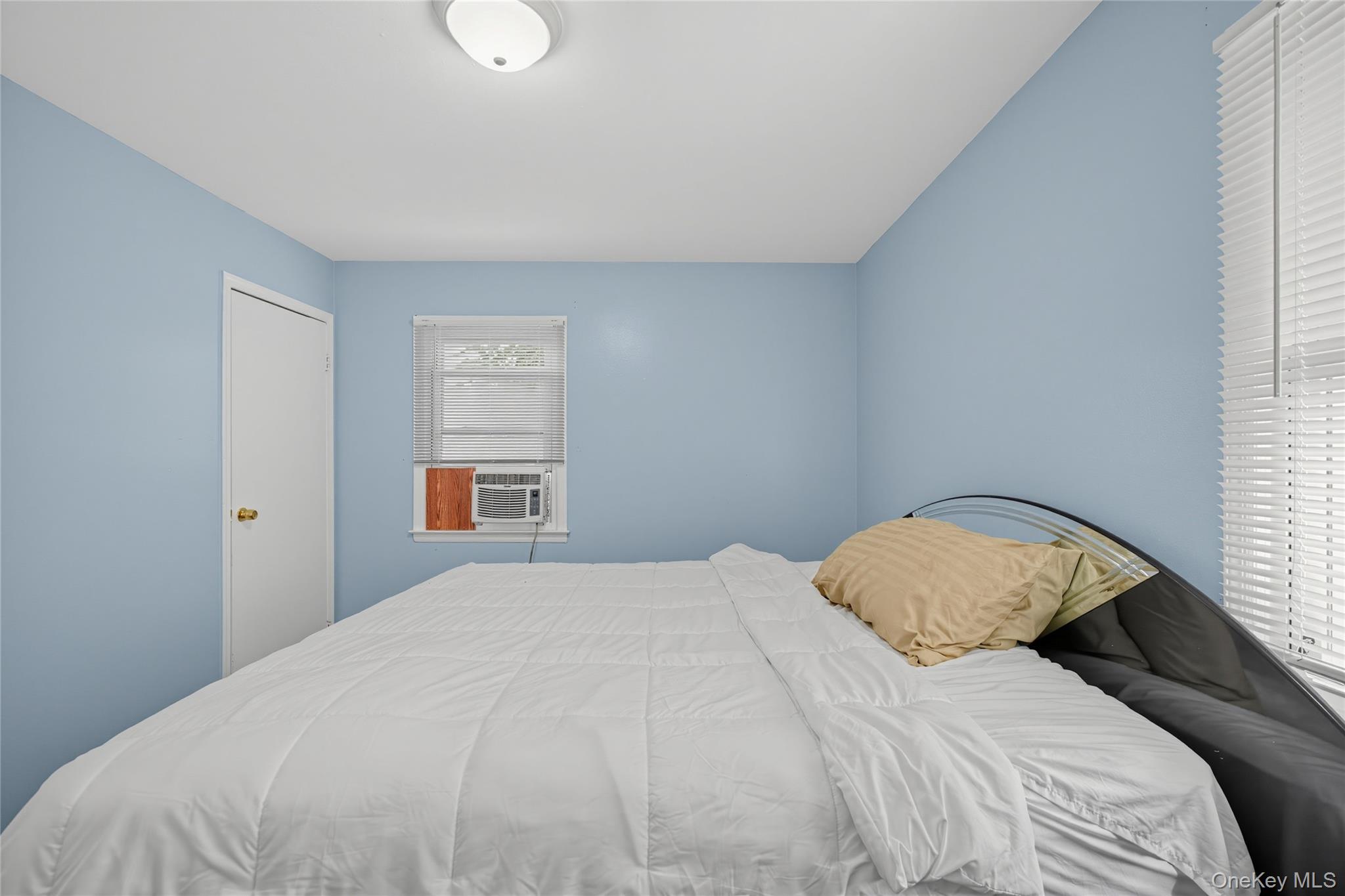 182 New York Avenue Property Photo 24