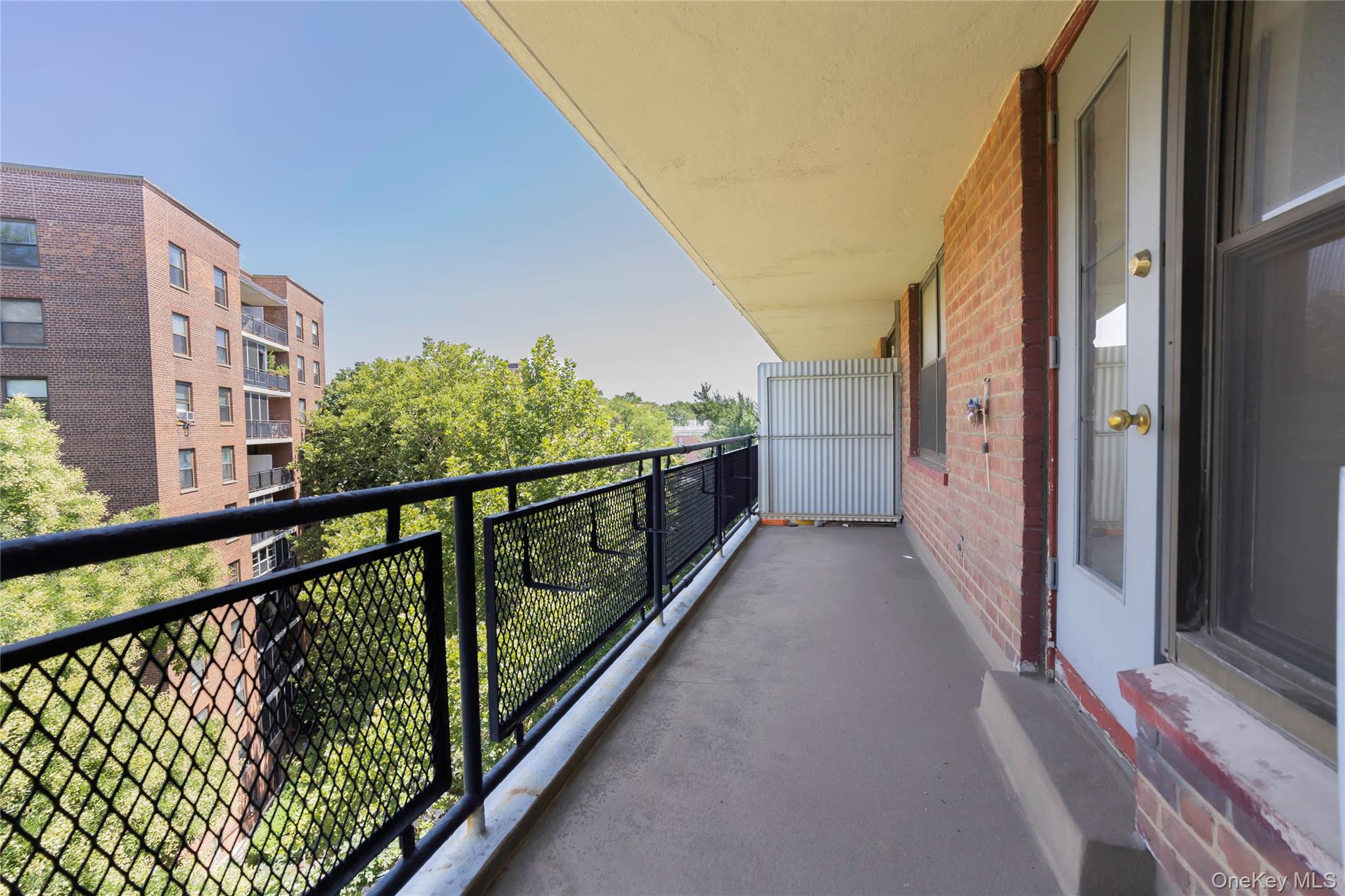 35-50 85 Street 7k Property Photo 11