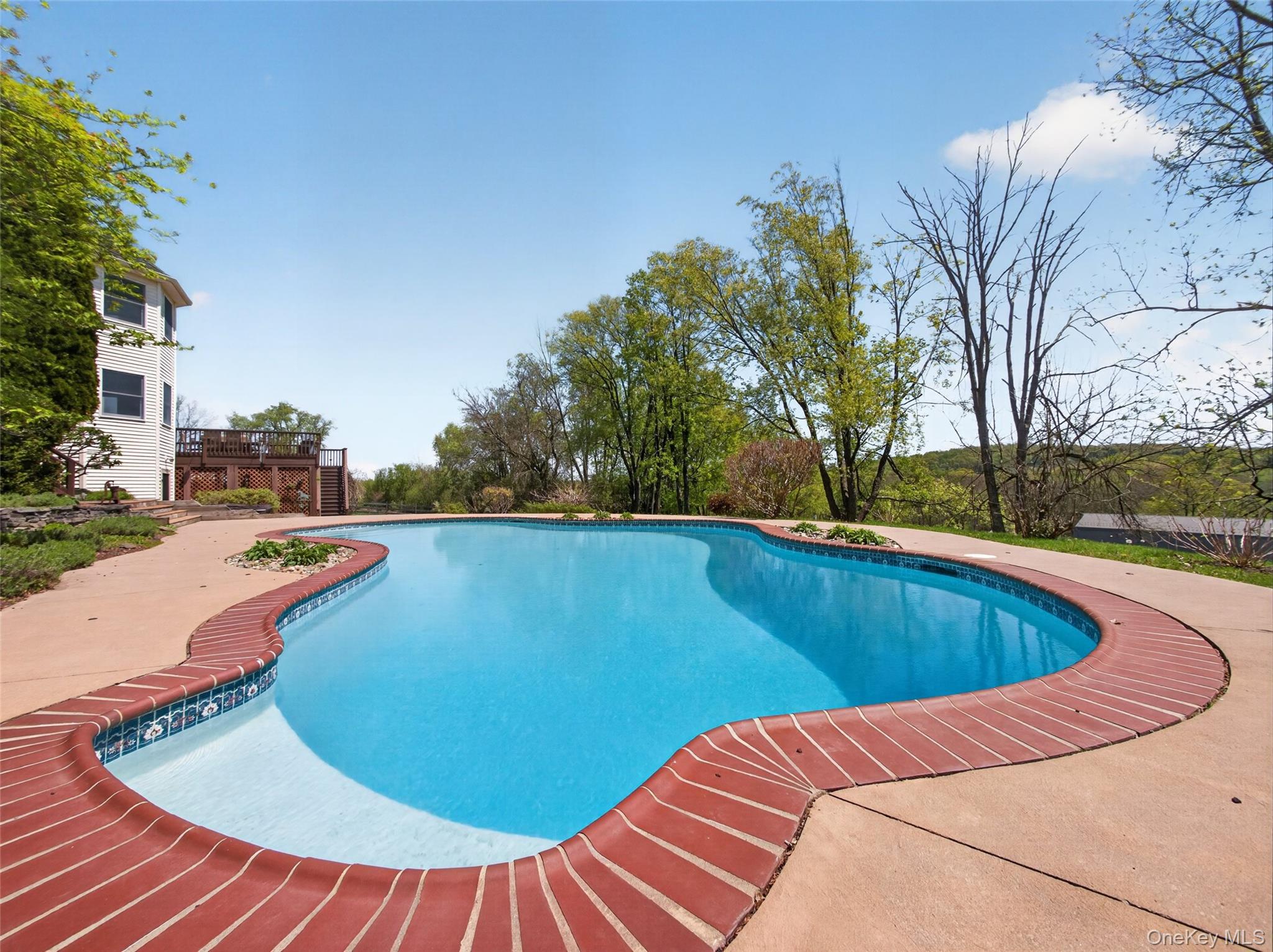 18 Almond Tree Lane Property Photo 44