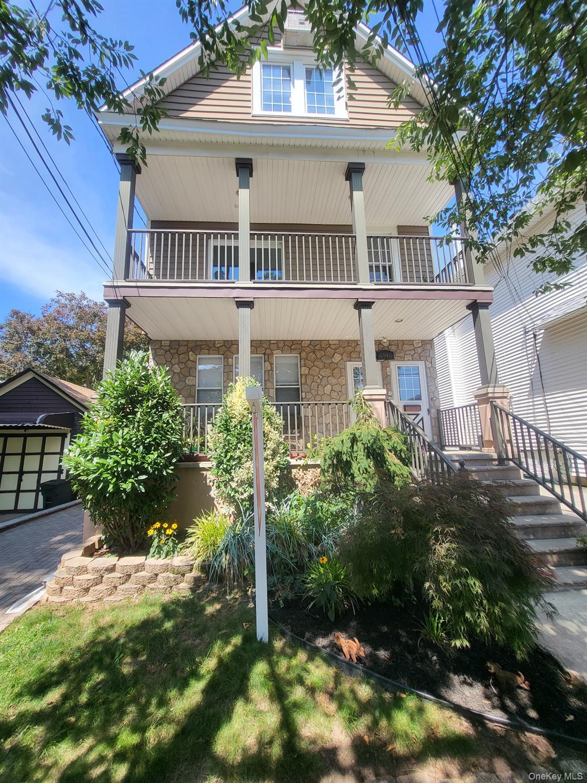 99 W 37th Street