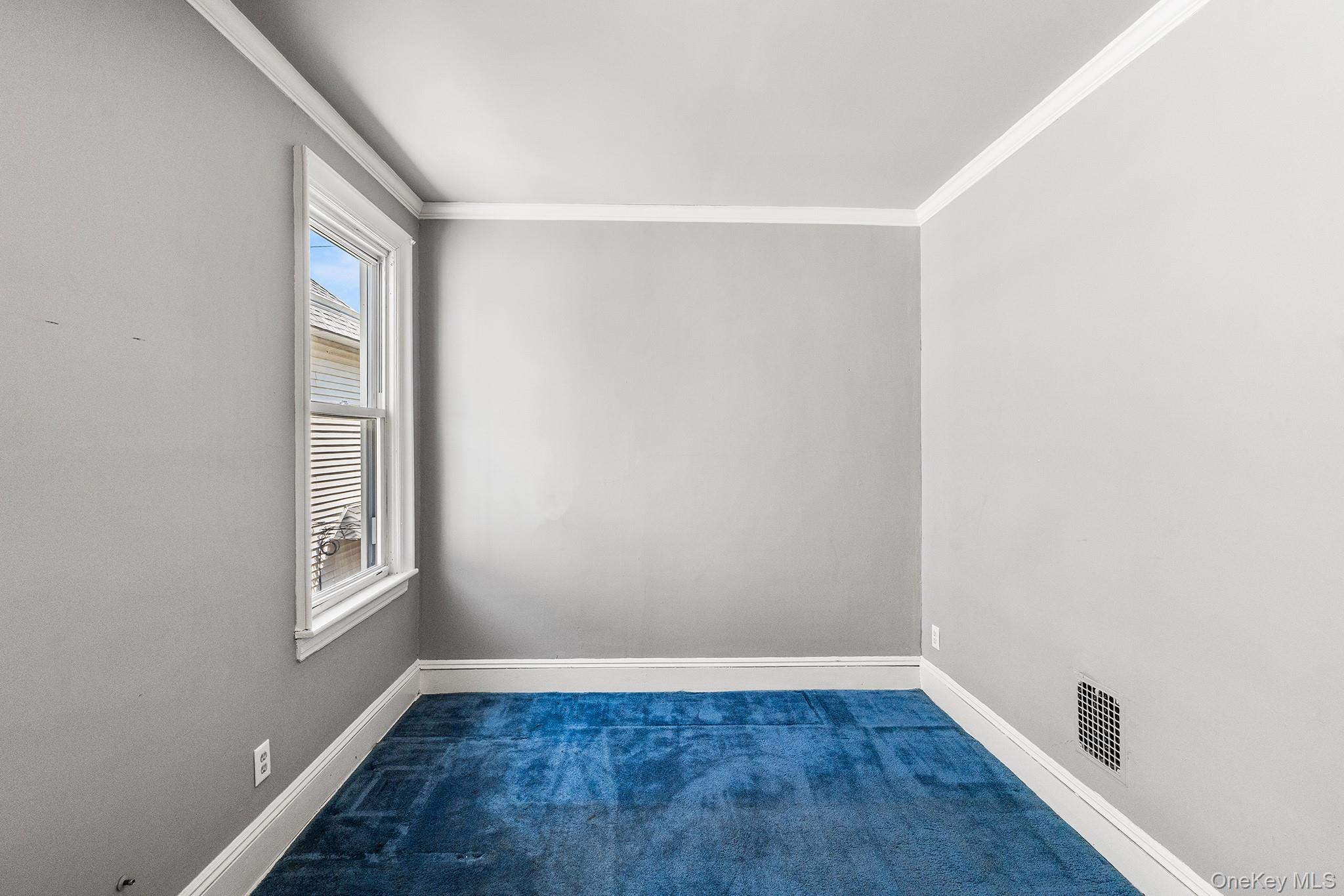 99 W 37th Street Property Photo 17