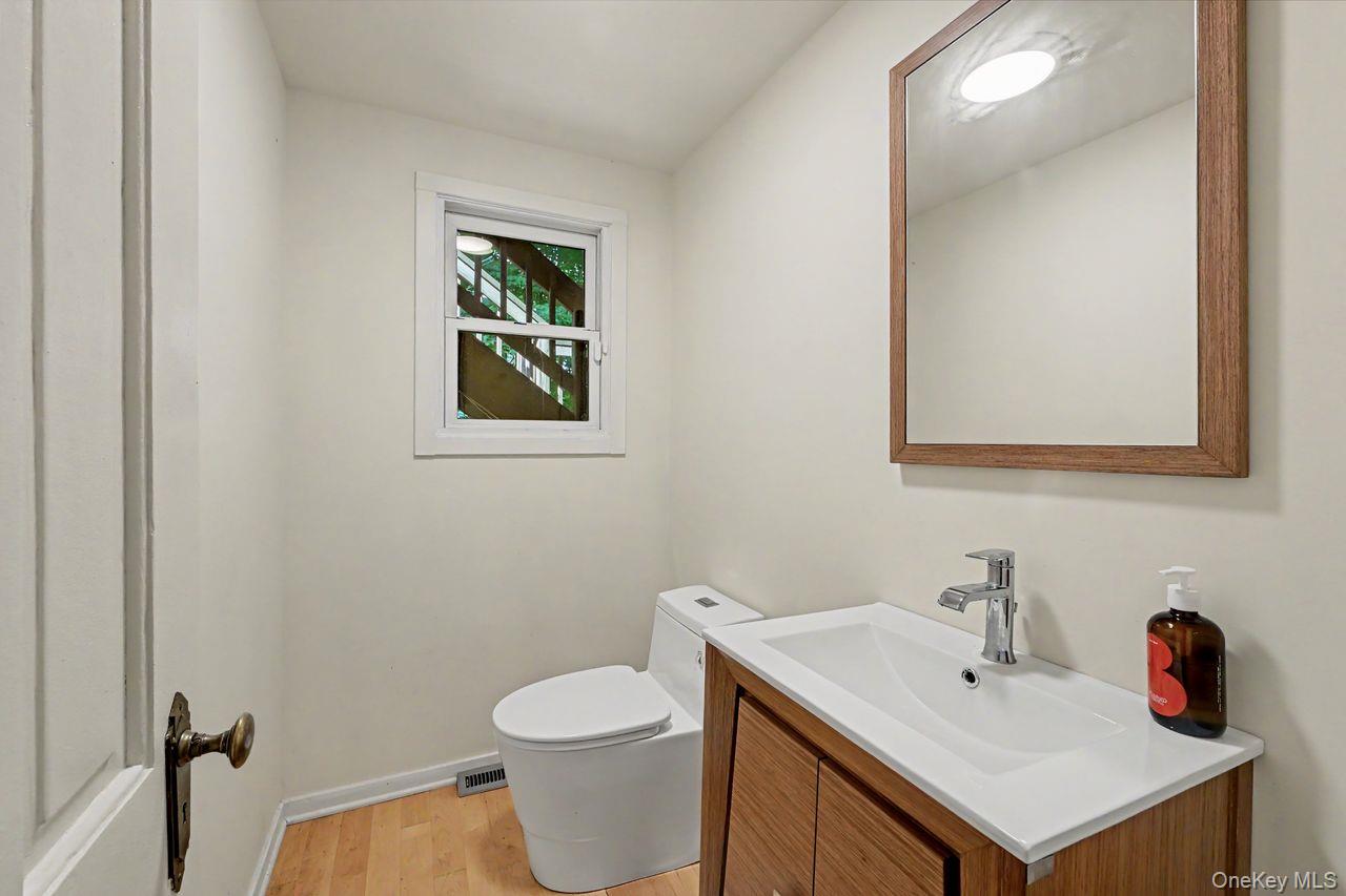 394 N Salem Road Property Photo 11