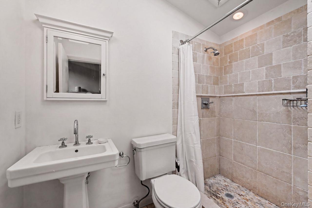 394 N Salem Road Property Photo 18