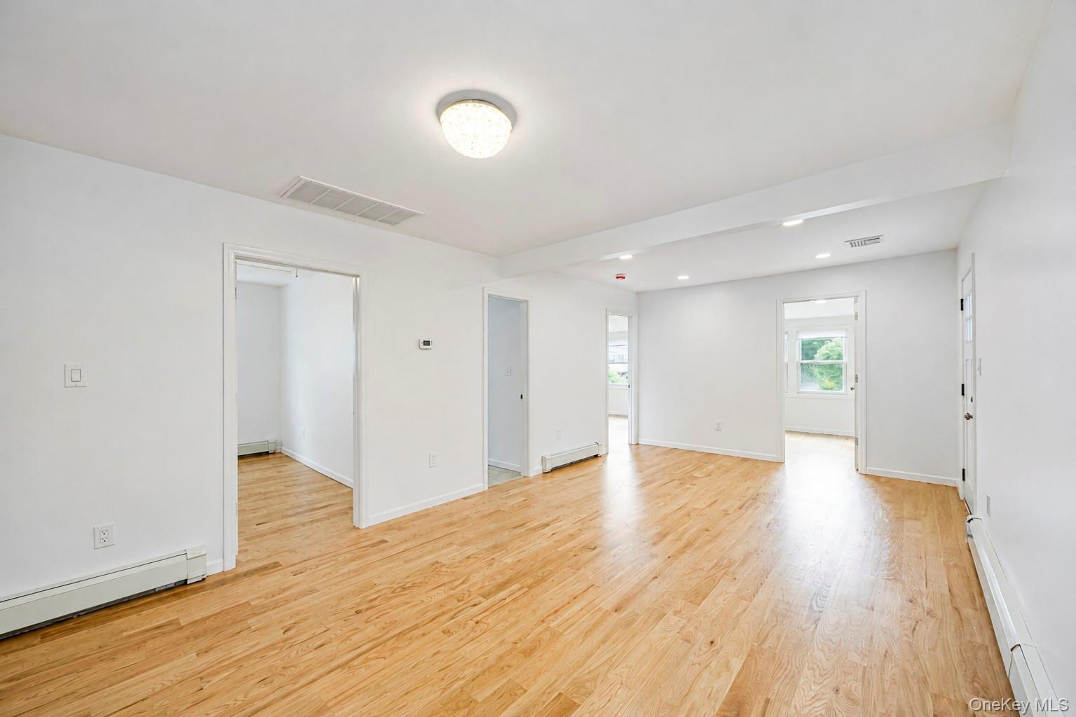 31 Oakland Avenue Property Photo 12