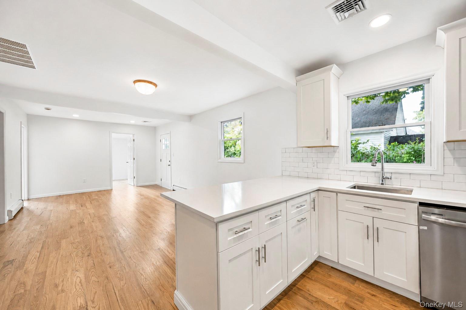 31 Oakland Avenue Property Photo 22