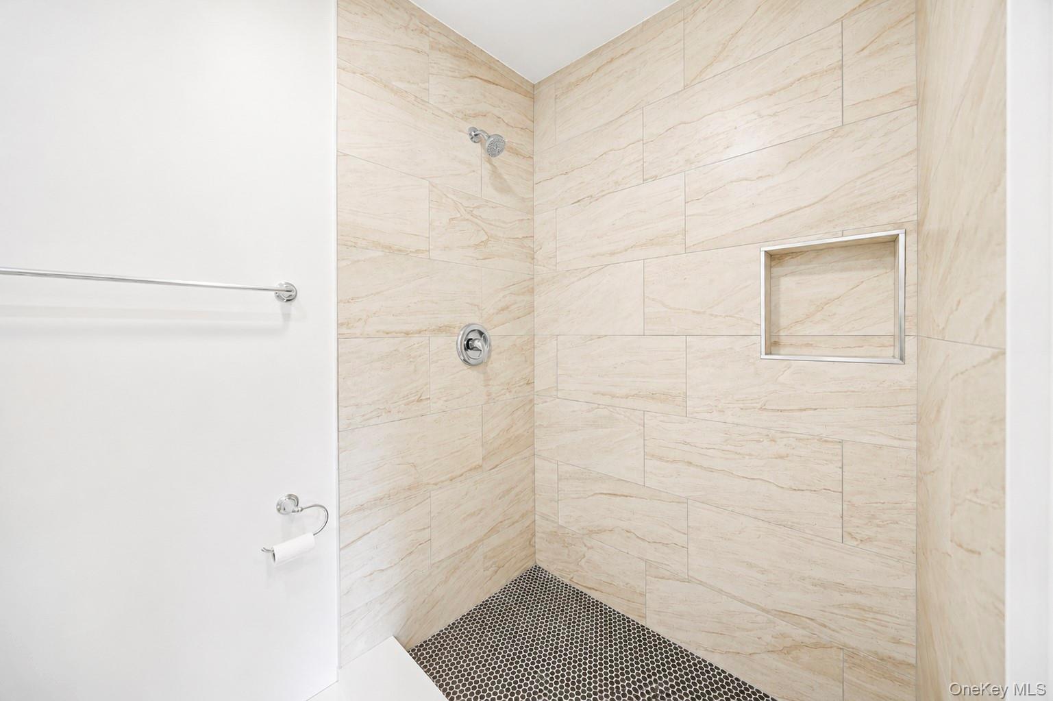 31 Oakland Avenue Property Photo 32